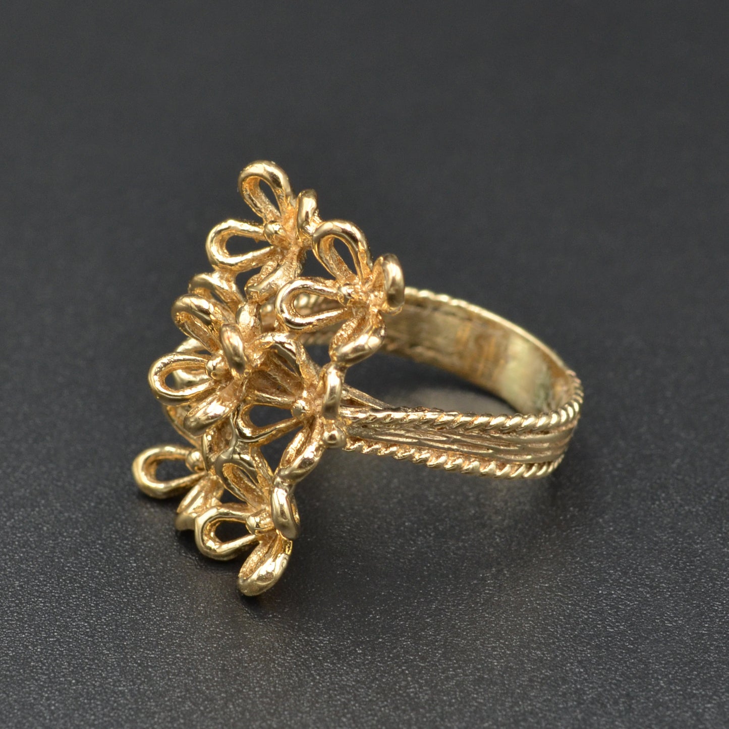 Vintage 10k Gold Wire Flower Ring