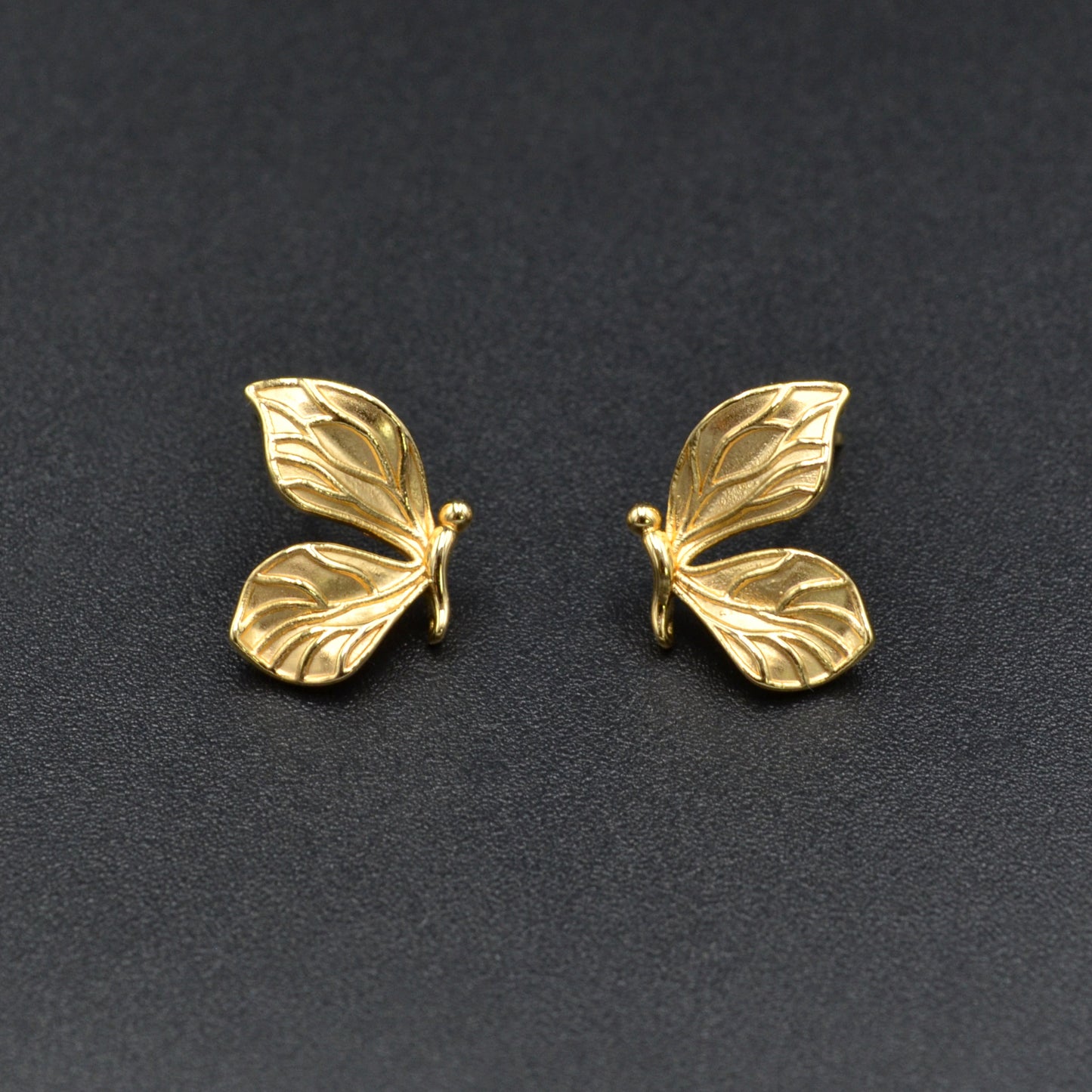 Vintage 18k Gold Butterfly Earrings