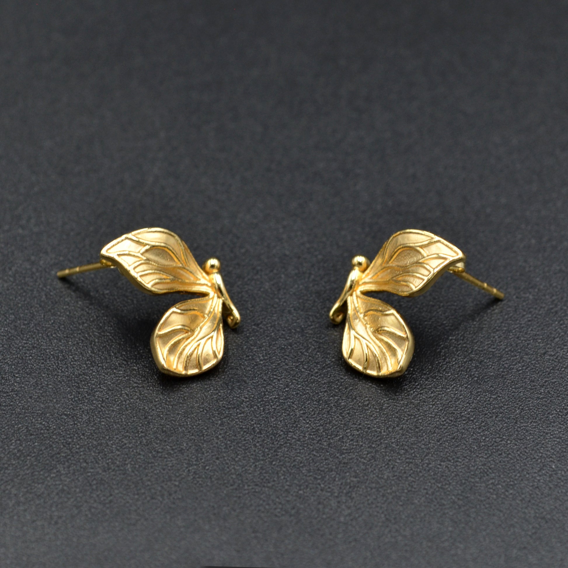 Vintage 18k Gold Butterfly Earrings