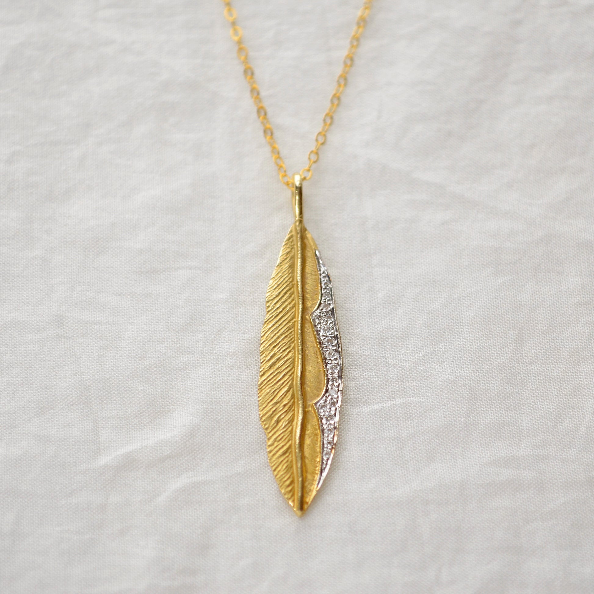 I. Reiss 14k Gold and Diamond Feather Pendant Necklace