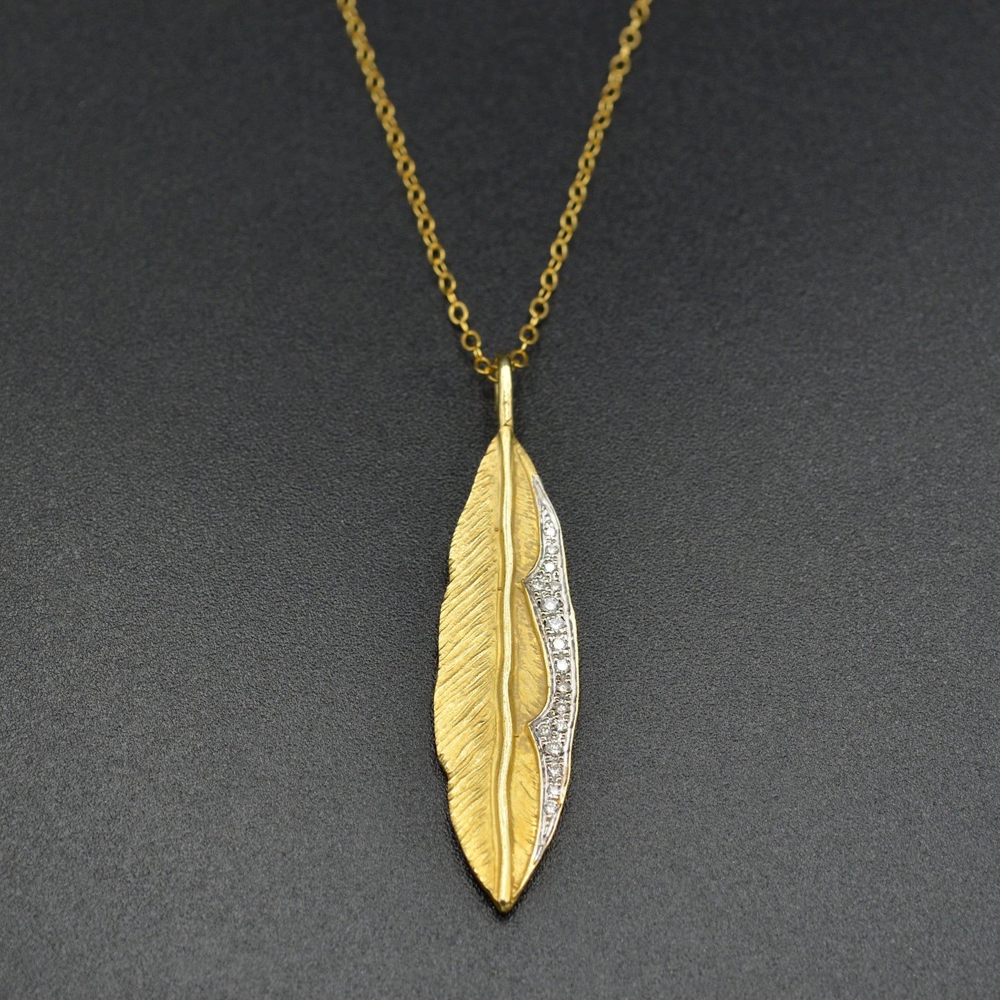I. Reiss 14k Gold and Diamond Feather Pendant Necklace