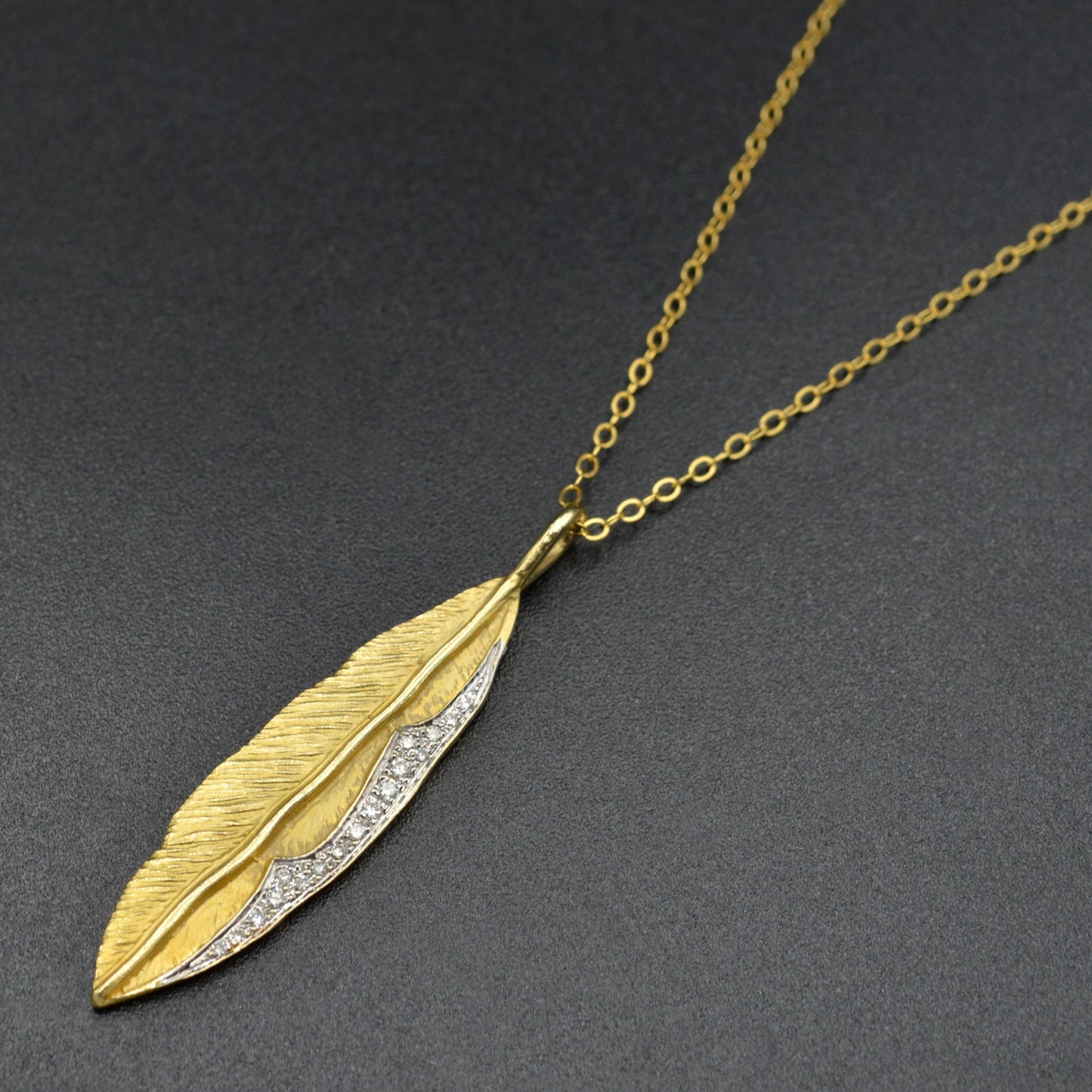 I. Reiss 14k Gold and Diamond Feather Pendant Necklace