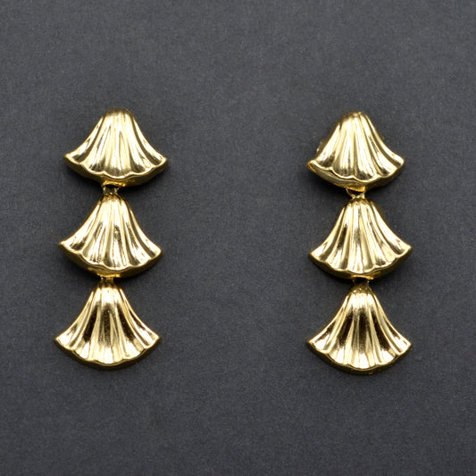 Vintage 14k Gold Lotus Flower Dangle Earrings