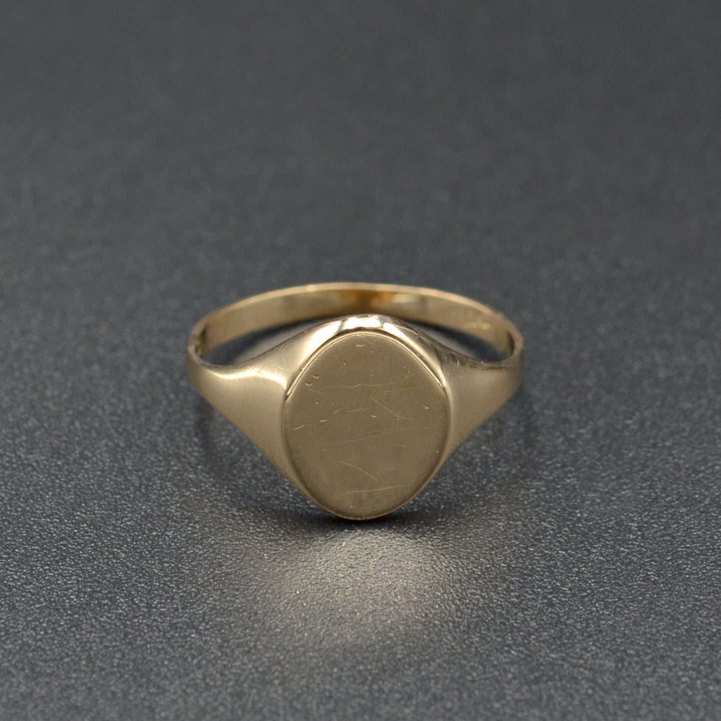 Vintage 10k Gold Signet Ring