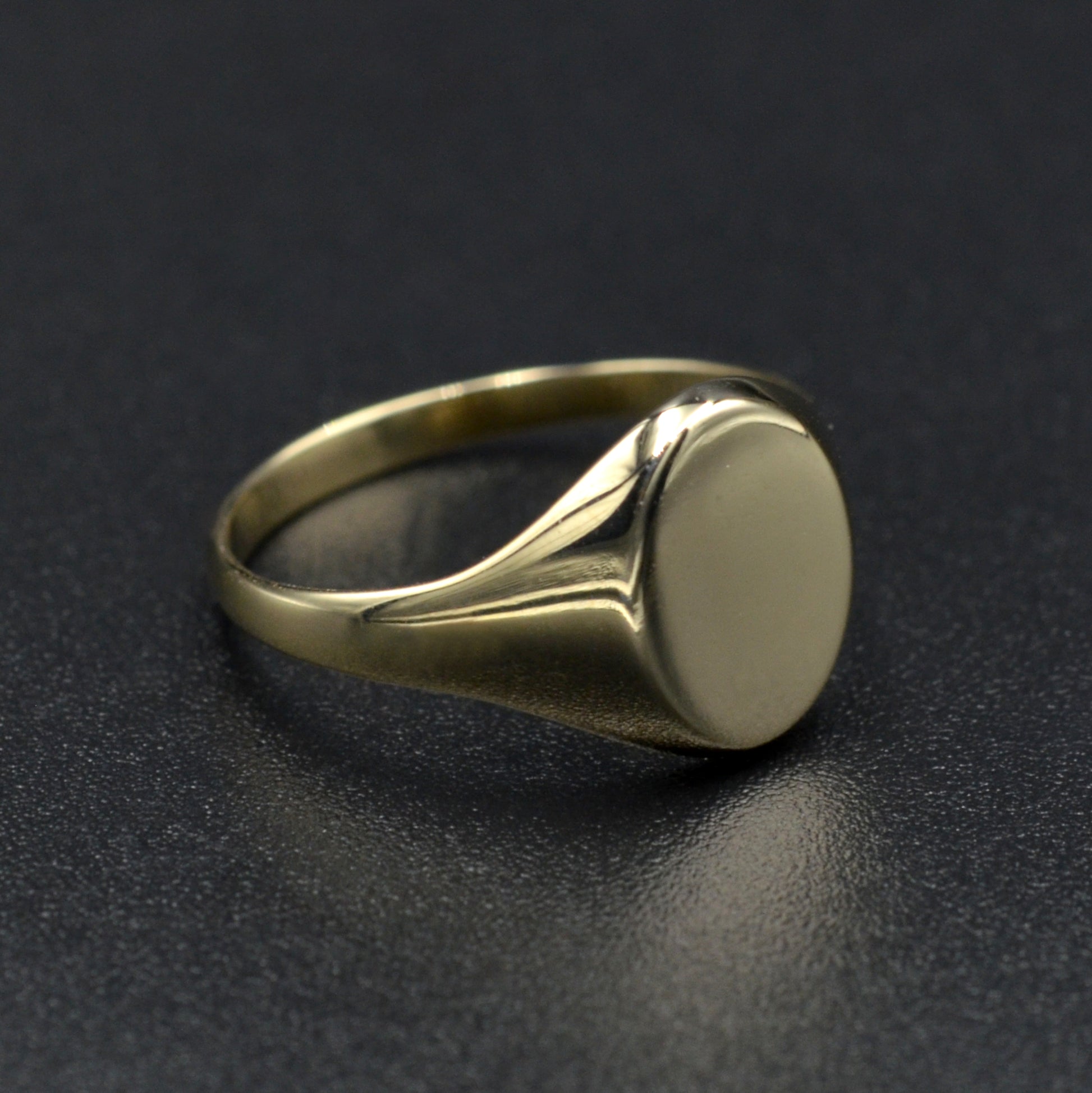 Vintage 10k Gold Signet Ring