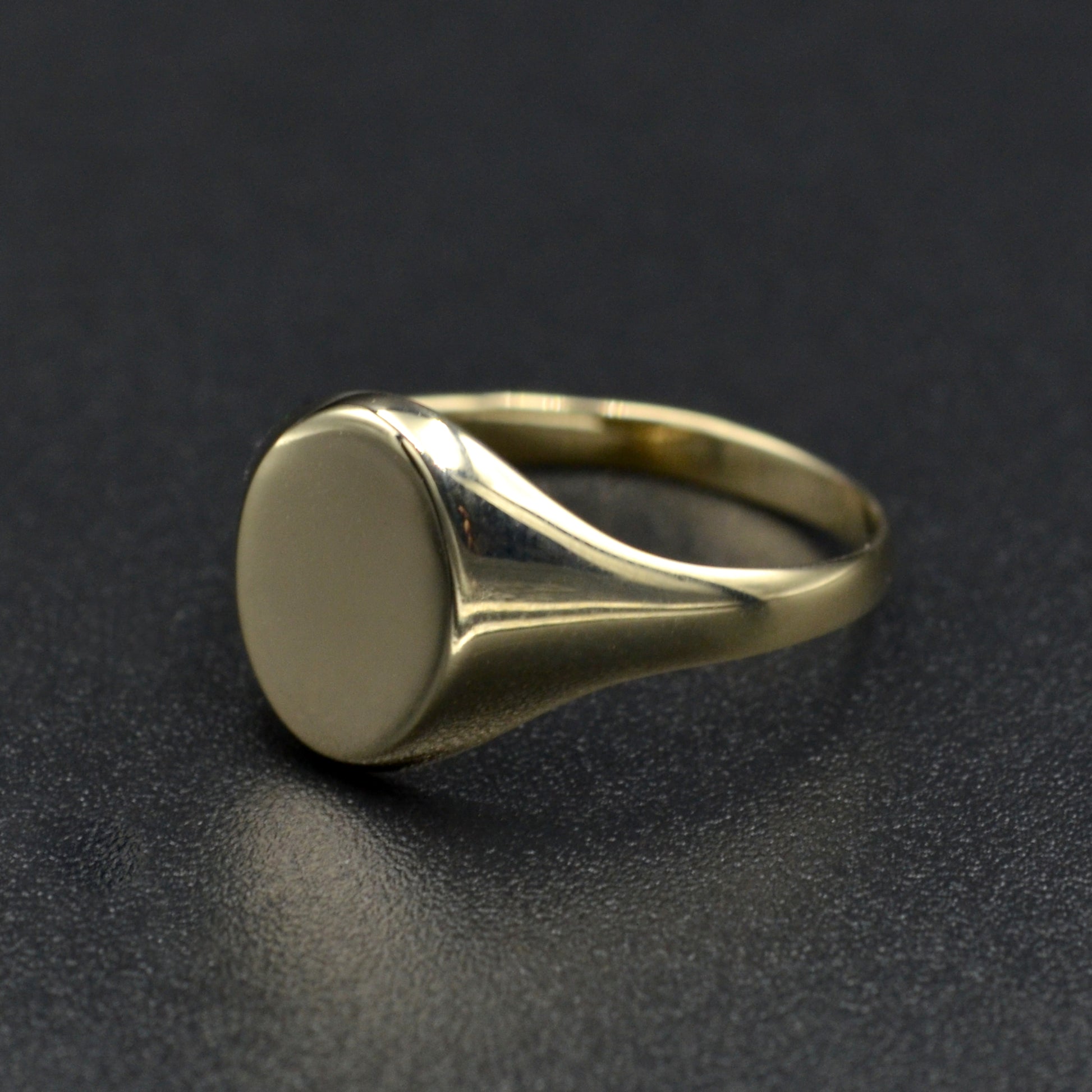 Vintage 10k Gold Signet Ring