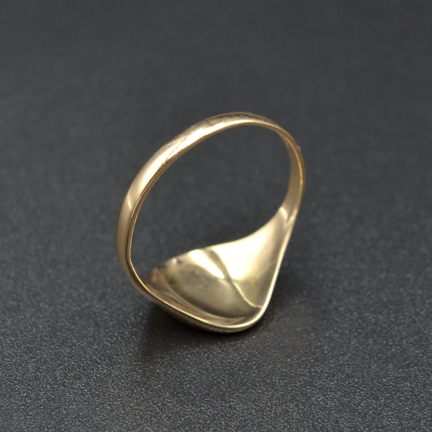 Vintage 10k Gold Signet Ring