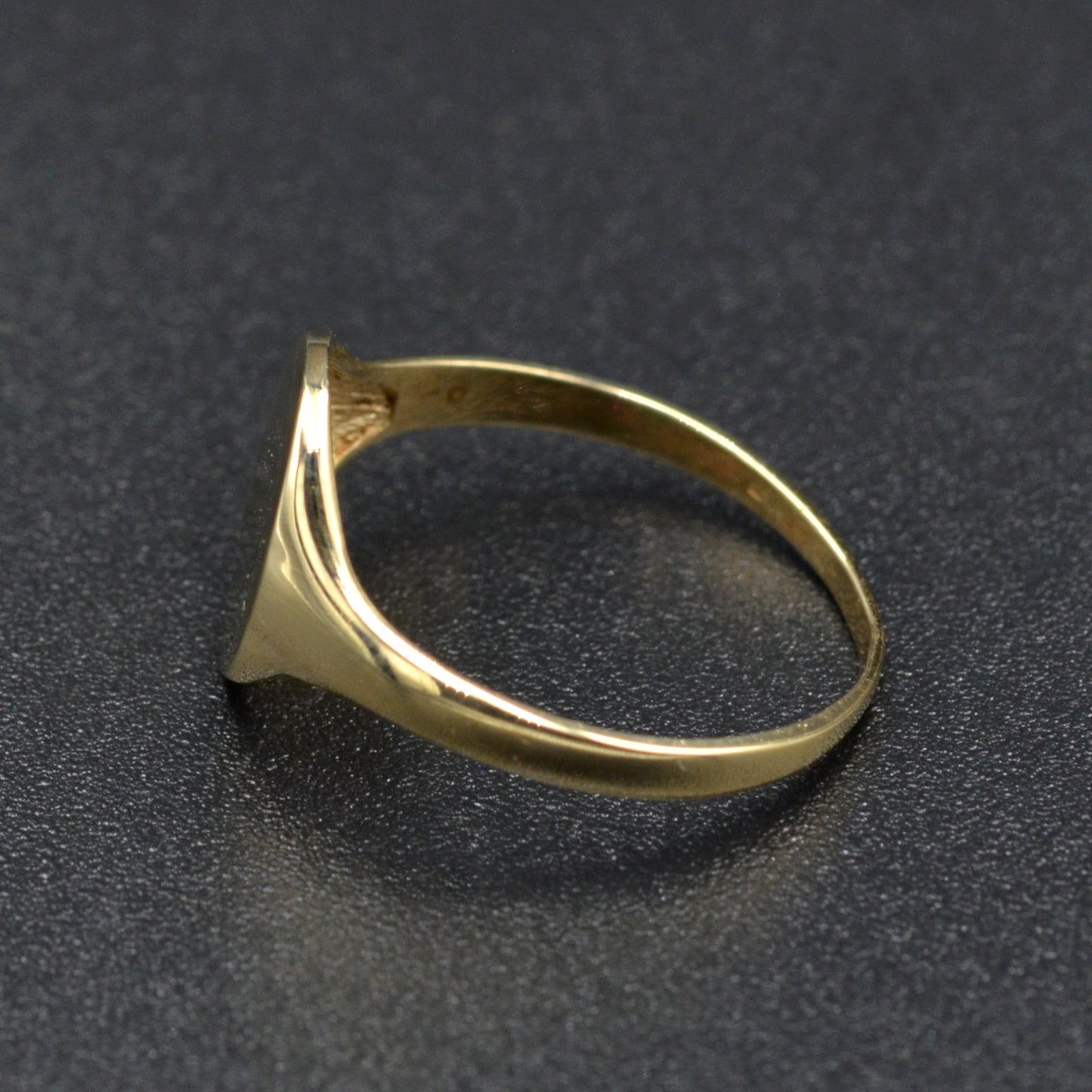 Gold Signet Ring