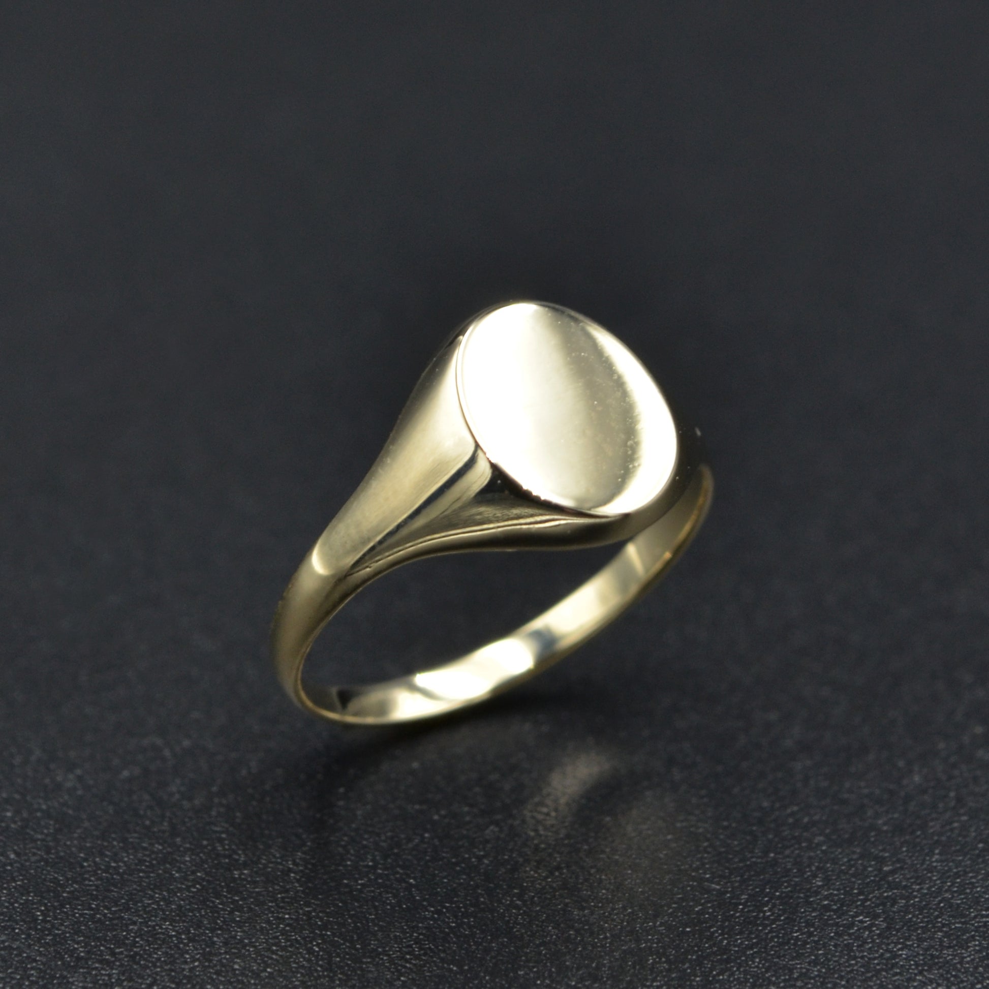 Vintage 10k Gold Signet Ring