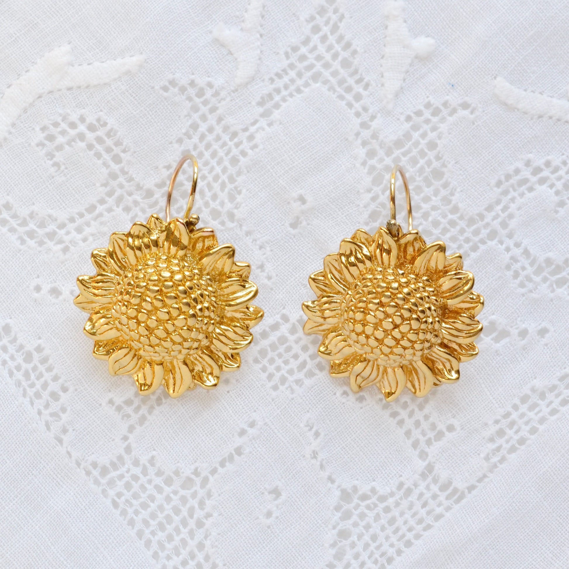 Vintage 14k Gold Sunflower Earrings