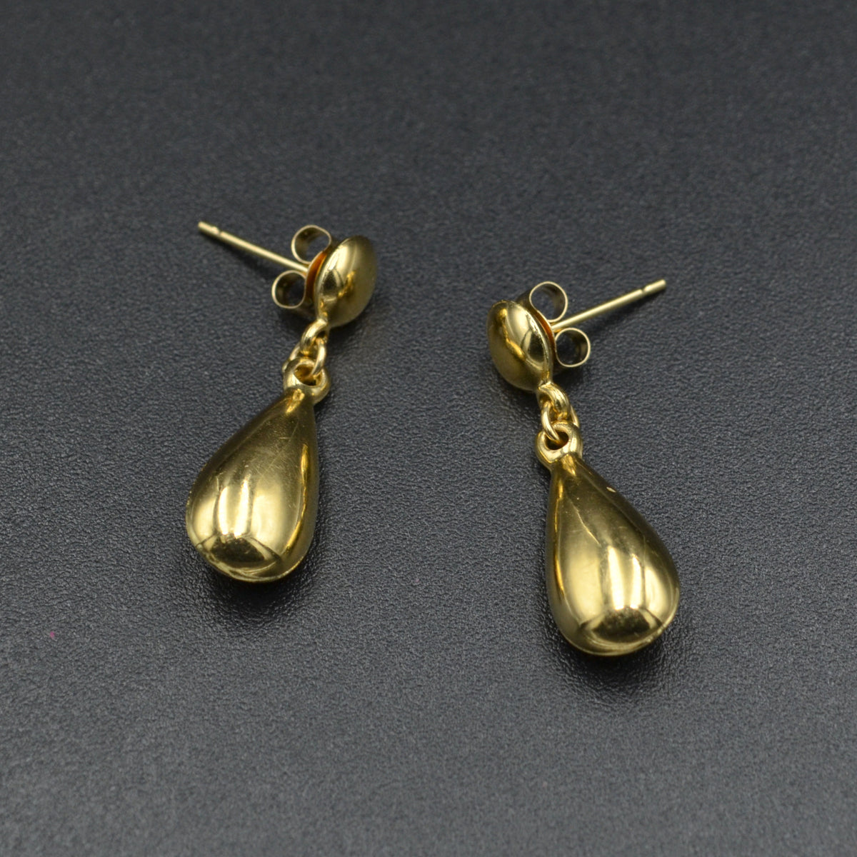 Vintage 14 Karat Gold Teardrop Earrings