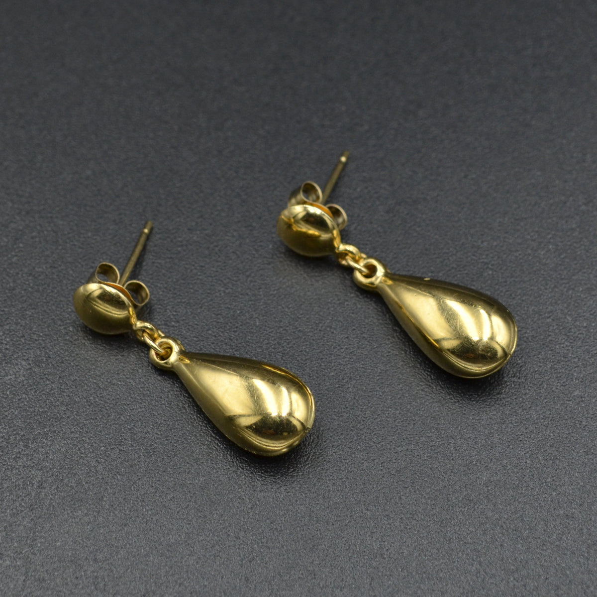 Vintage 14 Karat Gold Teardrop Earrings