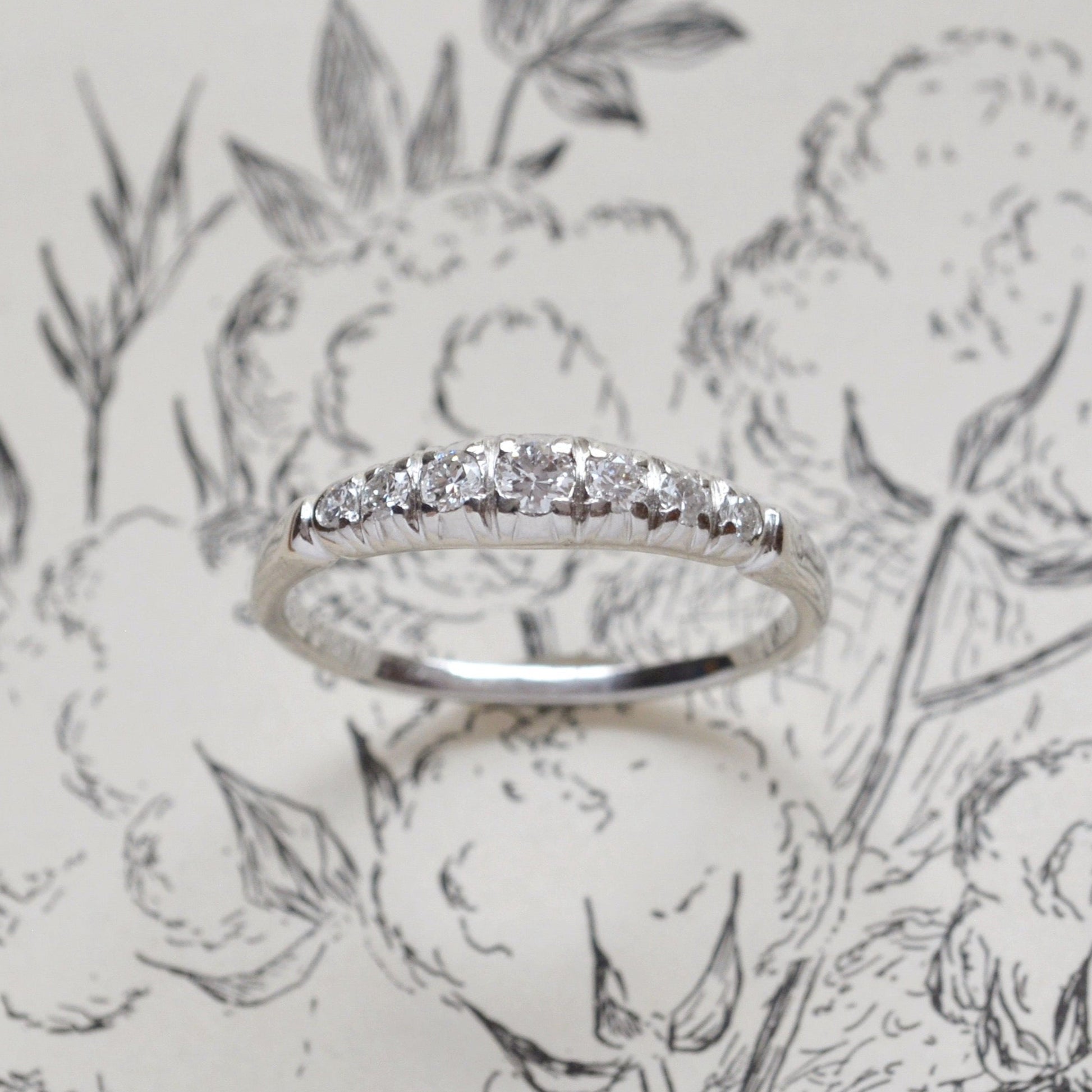 Antique Graduated Diamond and Platinum Ring