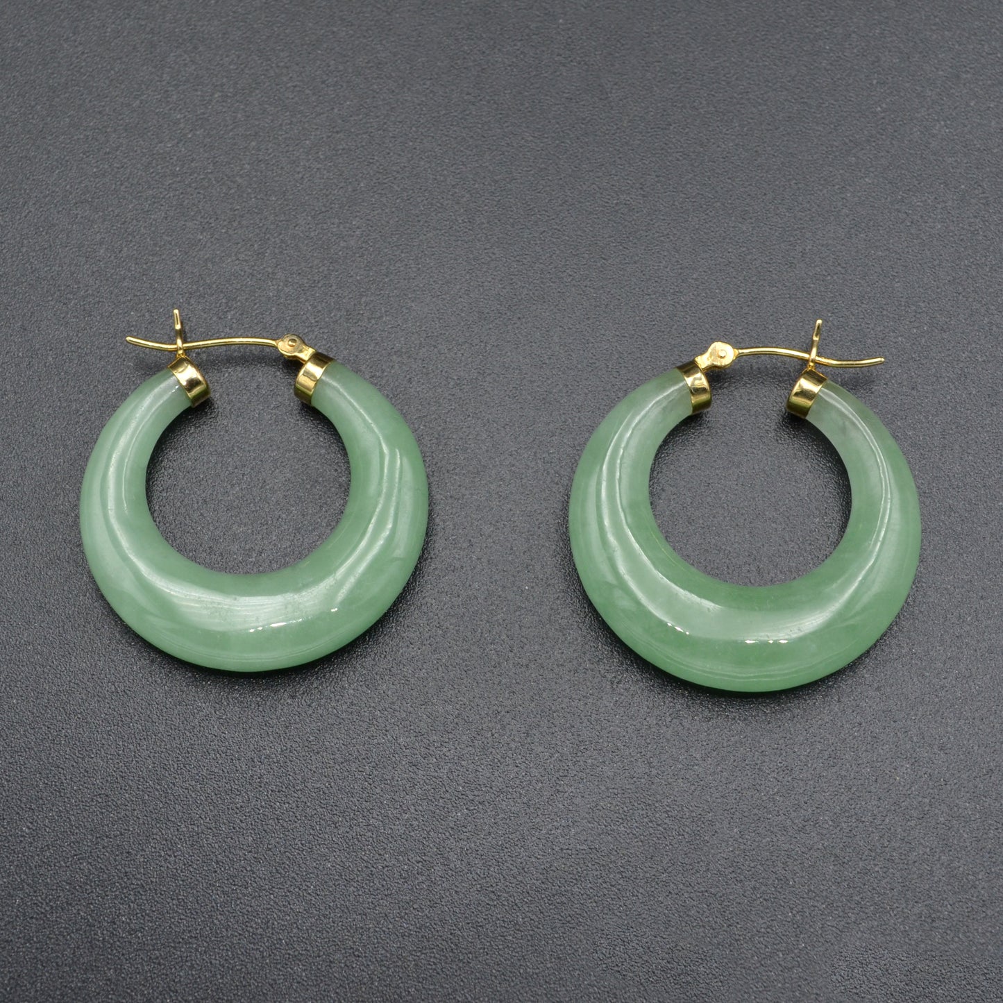Vintage 14k Gold and Jadeite Jade Hoop Earrings