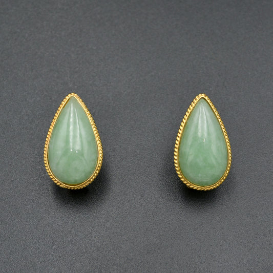 Vintage Jadeite Jade and 14k Gold Teardrop Earrings