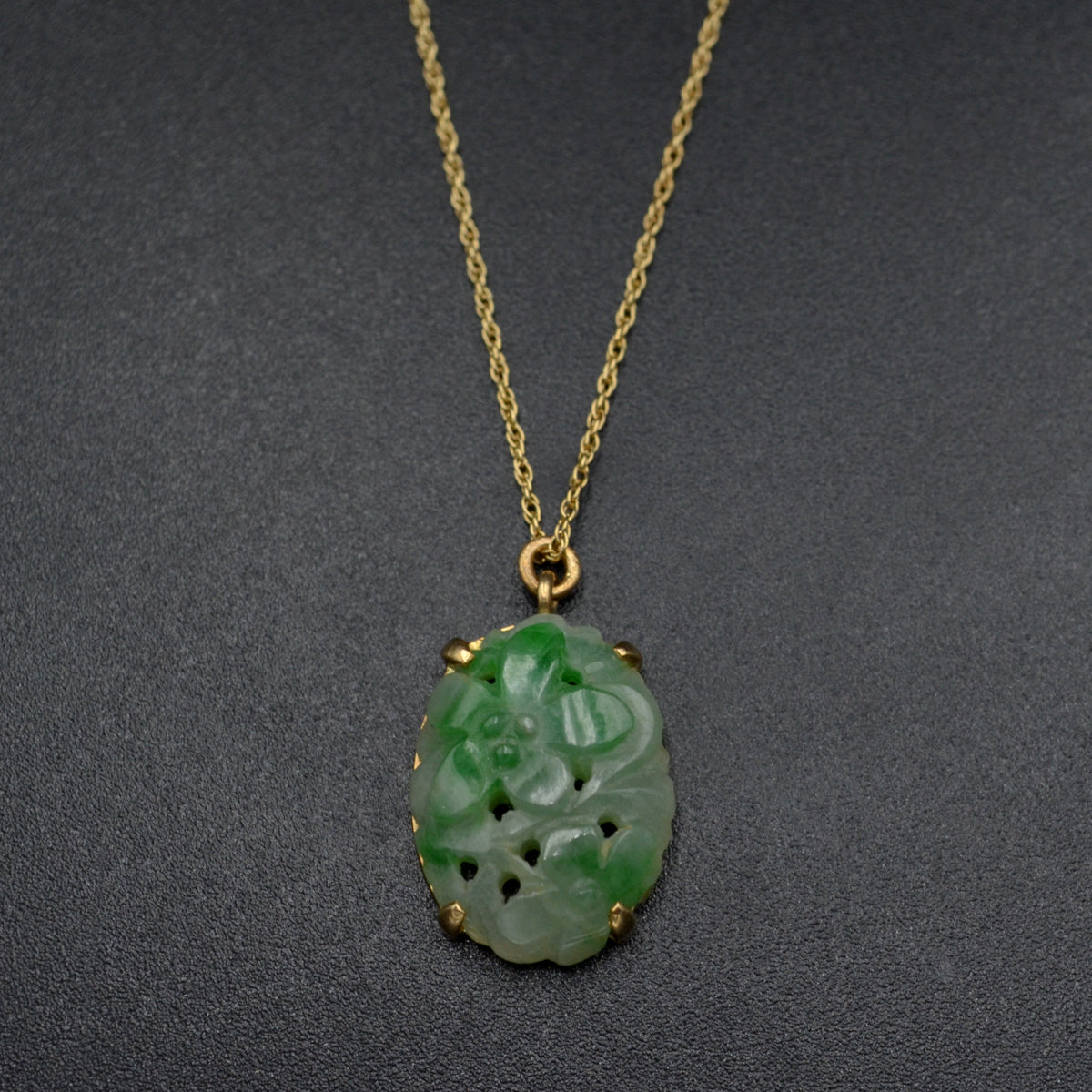 Vintage Carved Jade and 14 Karat Gold Necklace