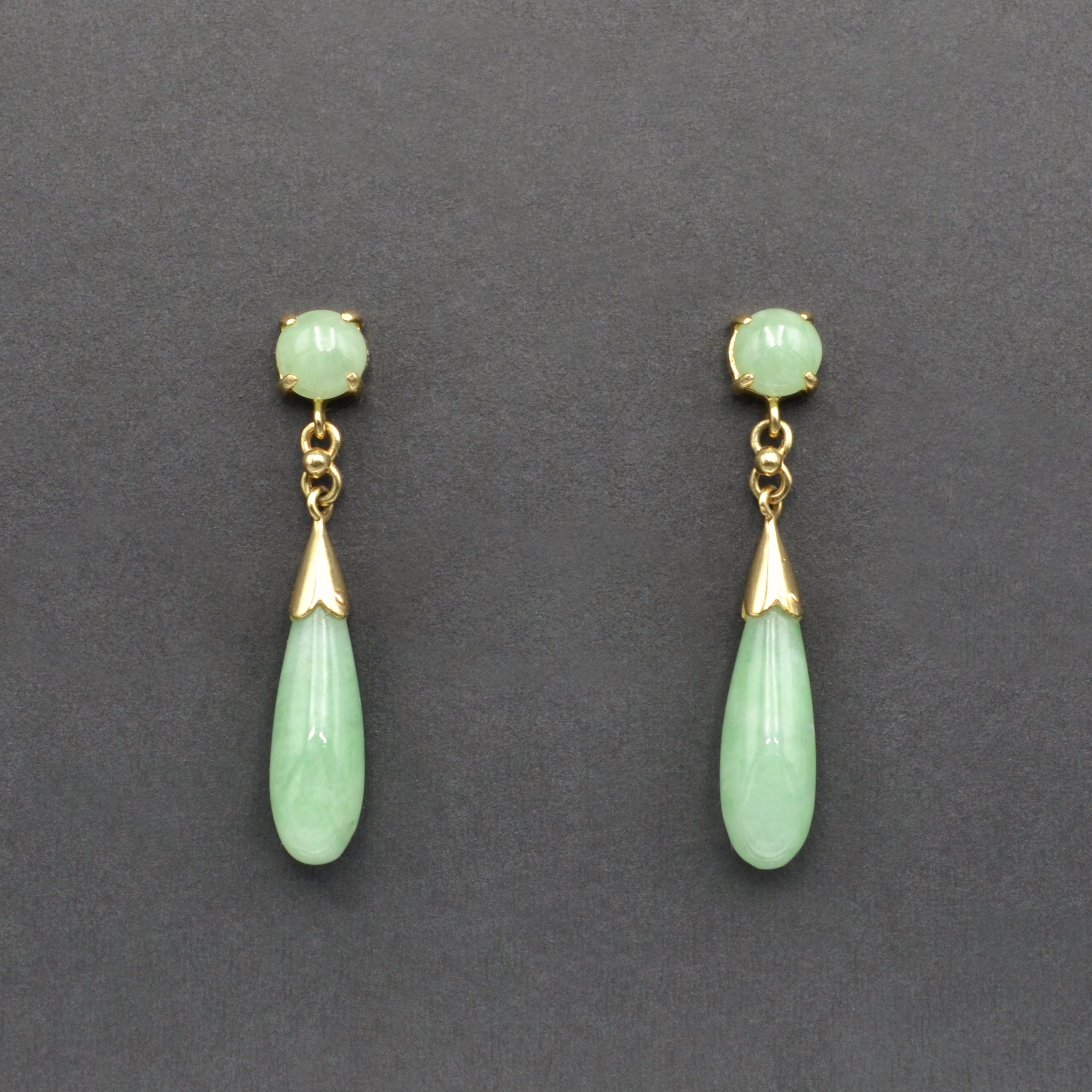 Vintage Light Green Jadeite Jade and 14k Gold Drop Earrings