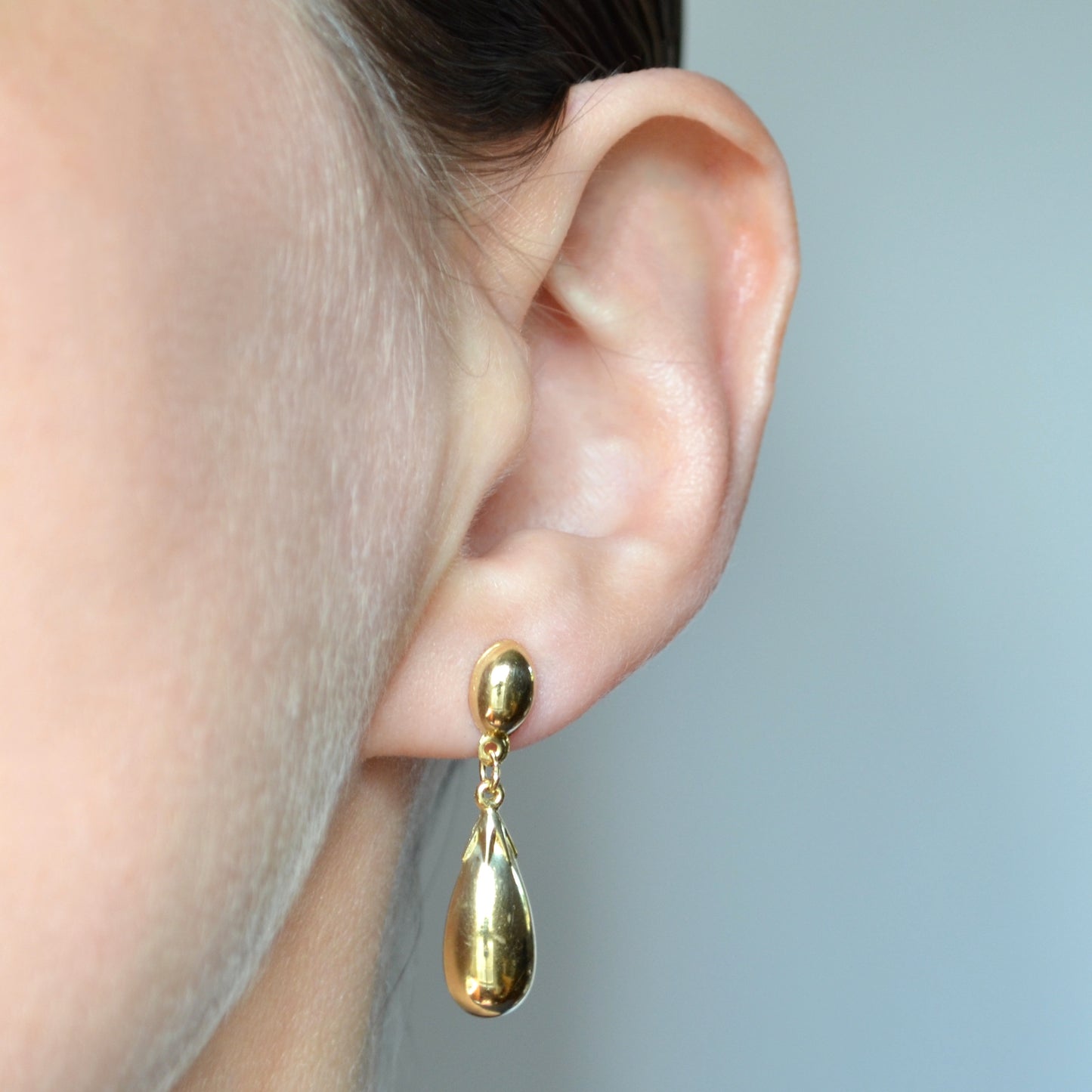 Vintage 14k Gold Teardrop Dangle Earrings