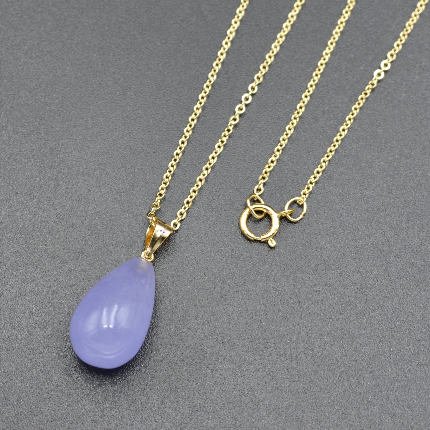 Vintage Lavender Jade and 14k Gold Drop Necklace