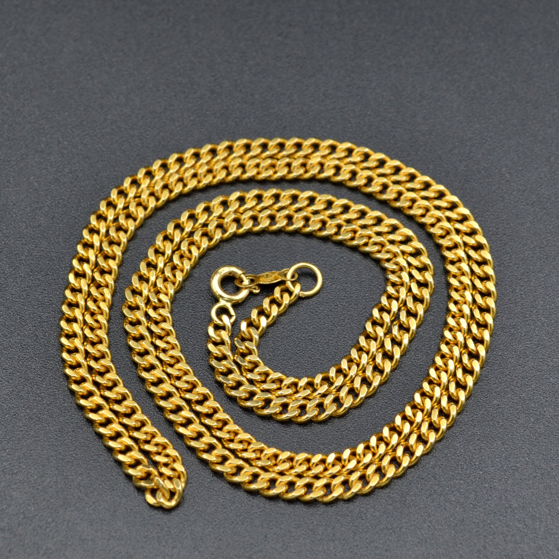 Hearty and Luxe 14k Gold Curb Chain Necklace