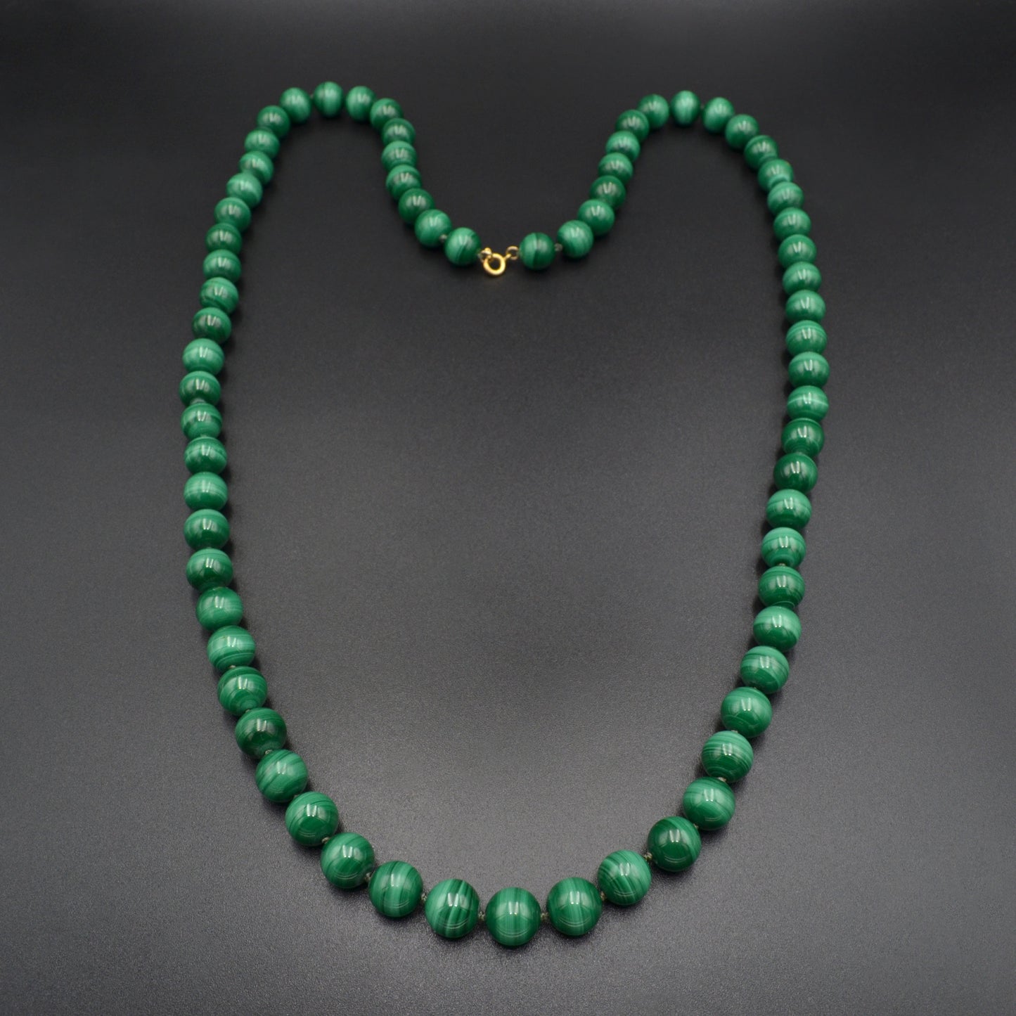 Vintage Beaded Malachite and 18k Gold Necklace