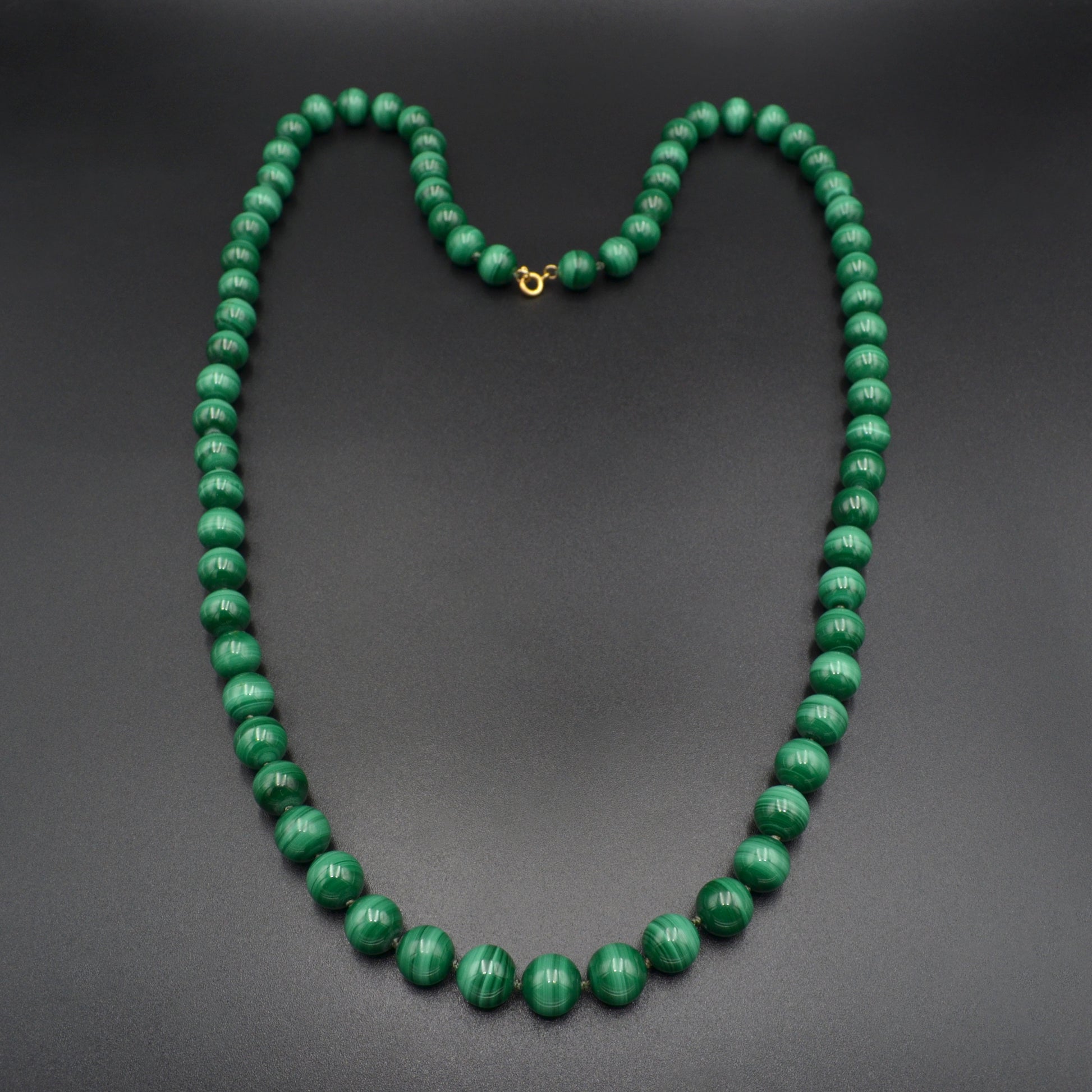 Vintage Beaded Malachite and 18k Gold Necklace
