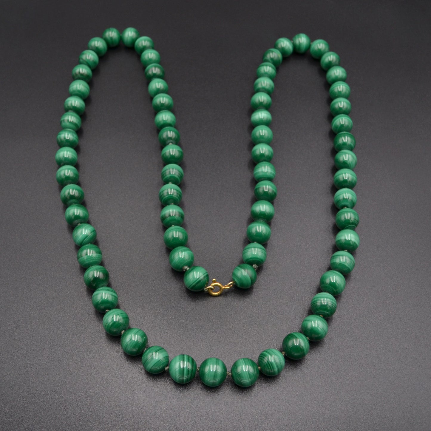 Vintage Beaded Malachite and 18k Gold Necklace