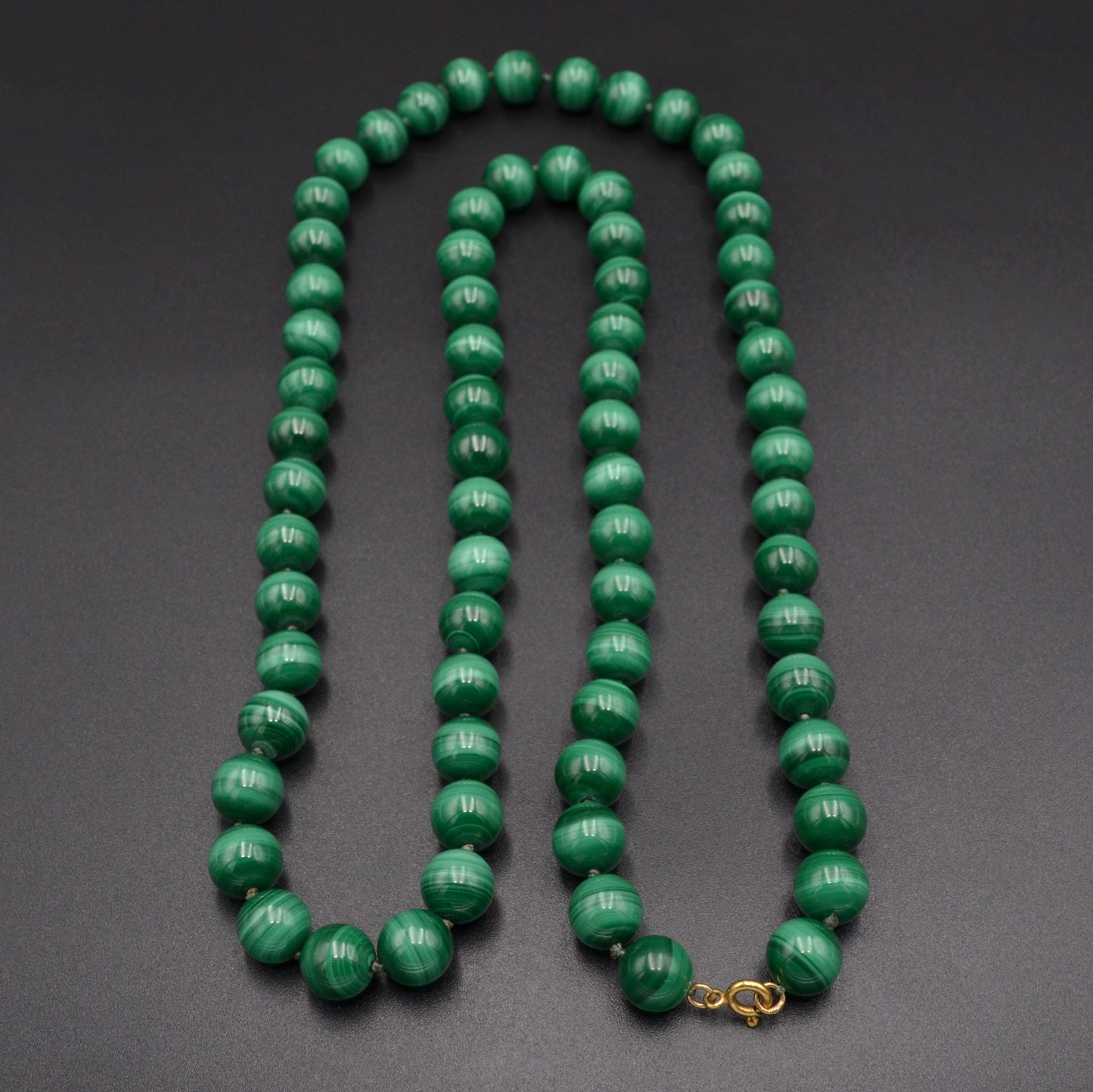 Vintage Beaded Malachite and 18k Gold Necklace
