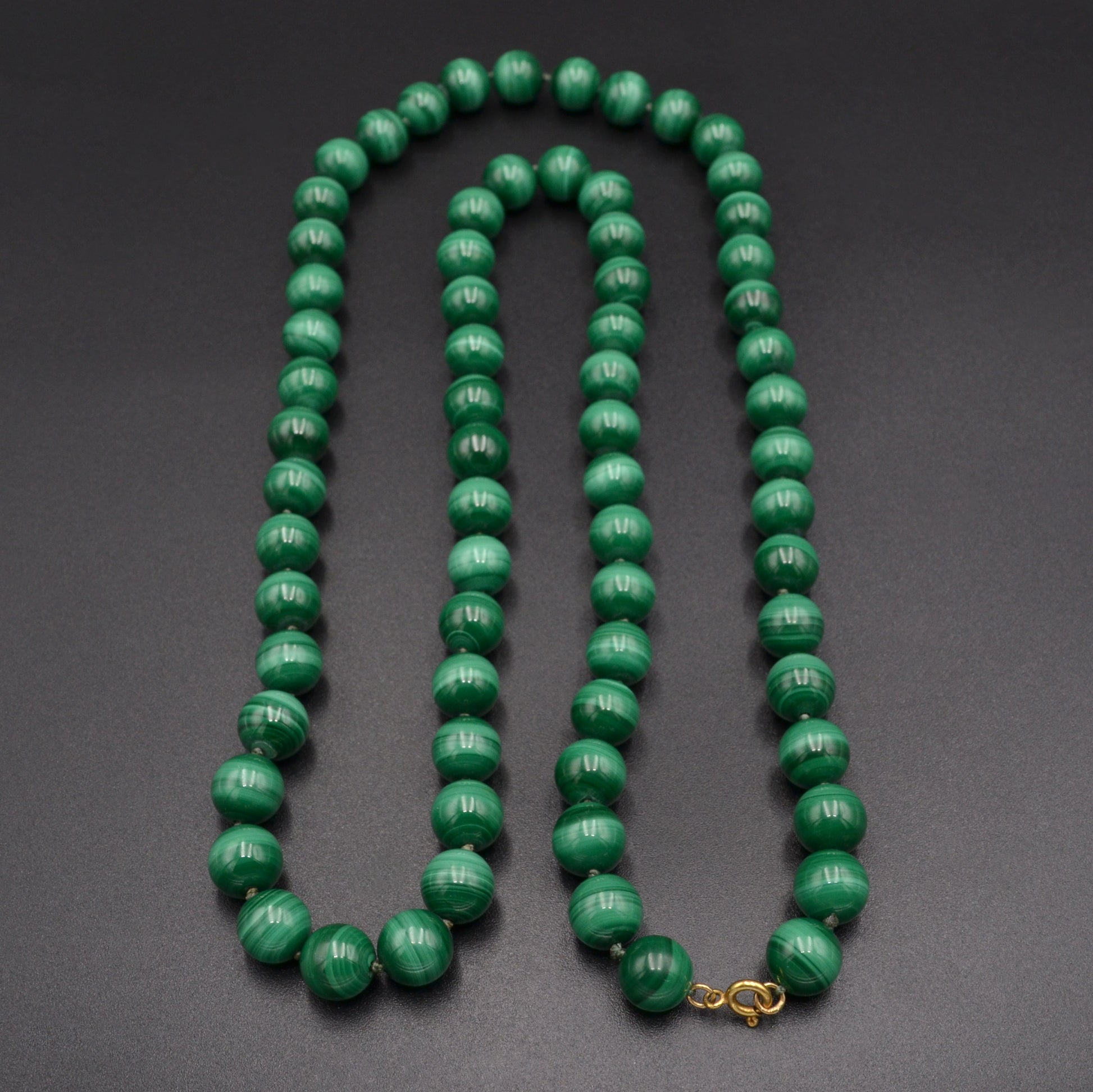 Vintage Beaded Malachite and 18k Gold Necklace