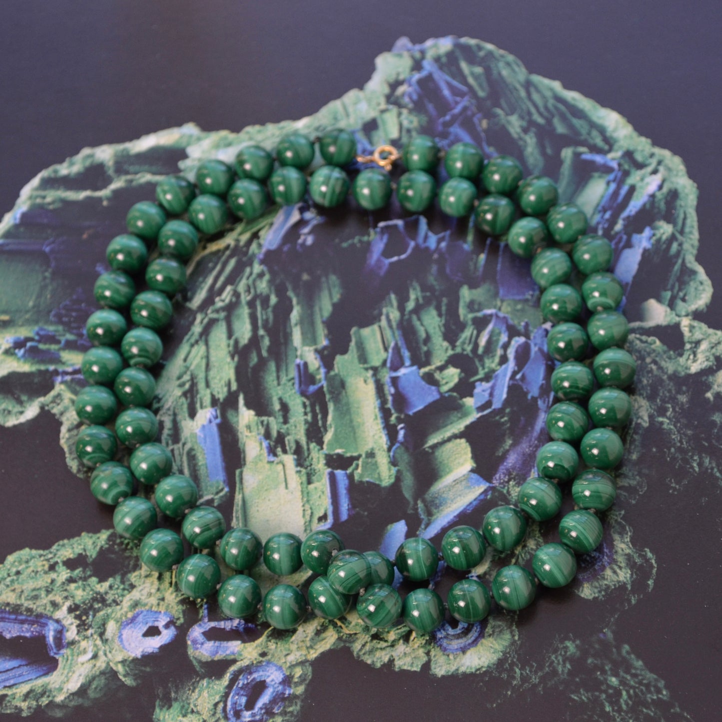 Vintage Beaded Malachite and 18k Gold Necklace