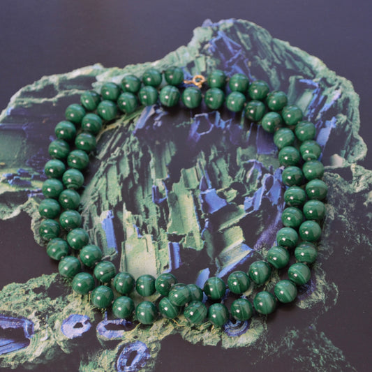 Vintage Beaded Malachite and 18k Gold Necklace