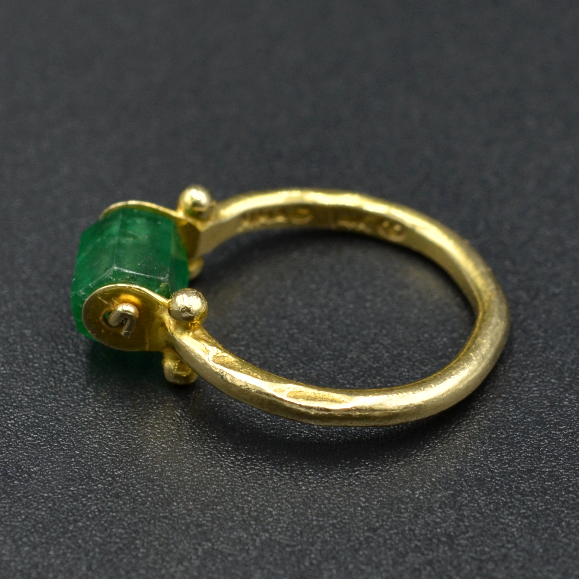 Vintage Metropolitan Museum of Art Emerald and 14k Gold Ring