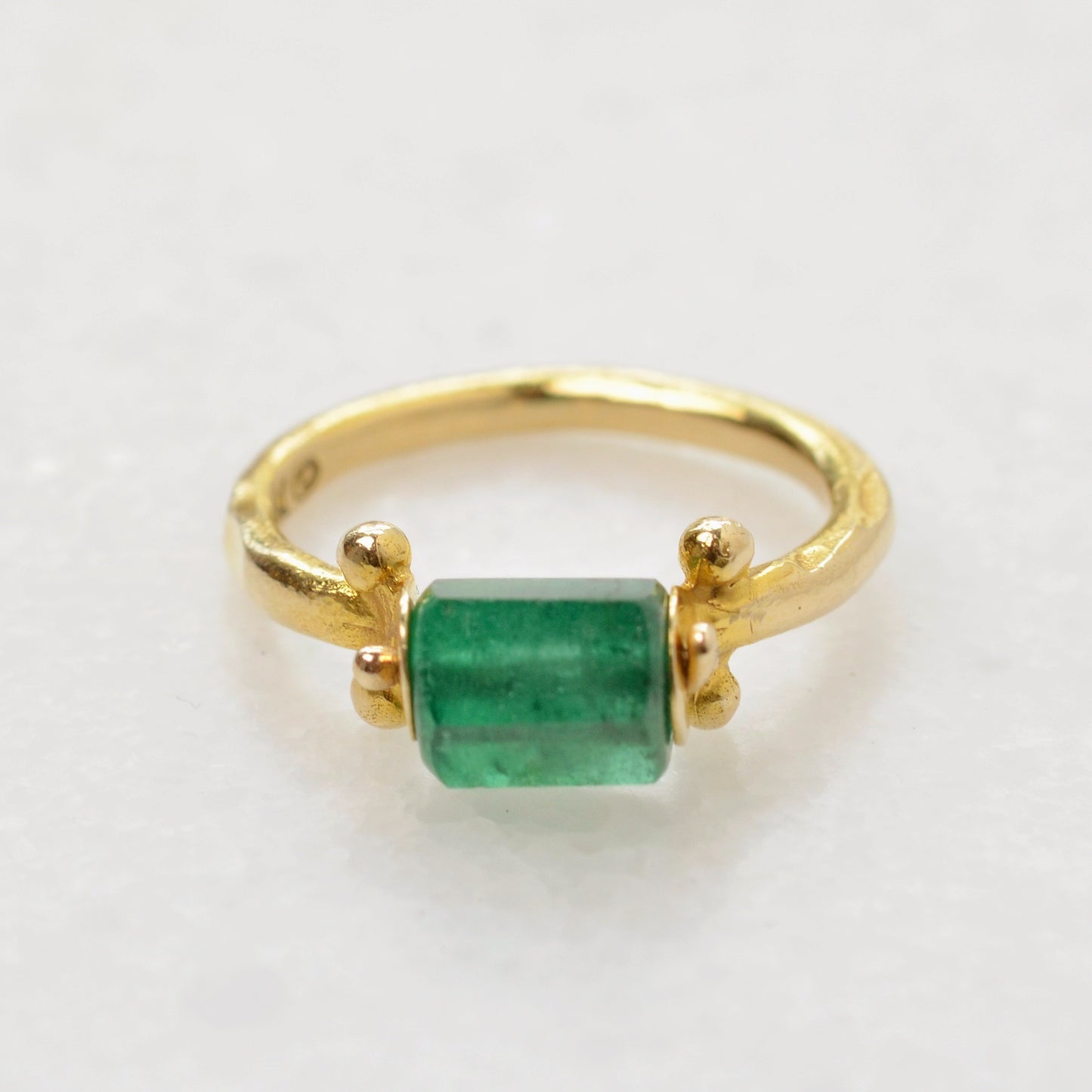Vintage Metropolitan Museum of Art Emerald and 14k Gold Ring