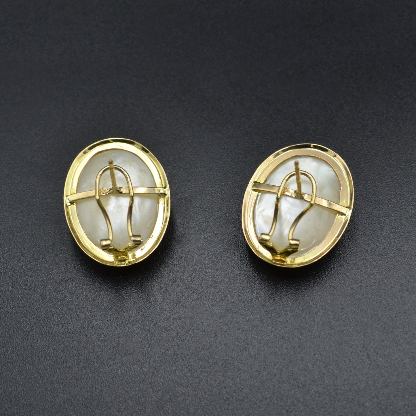 Vintage 14k Gold and Mabe Pearl Earrings