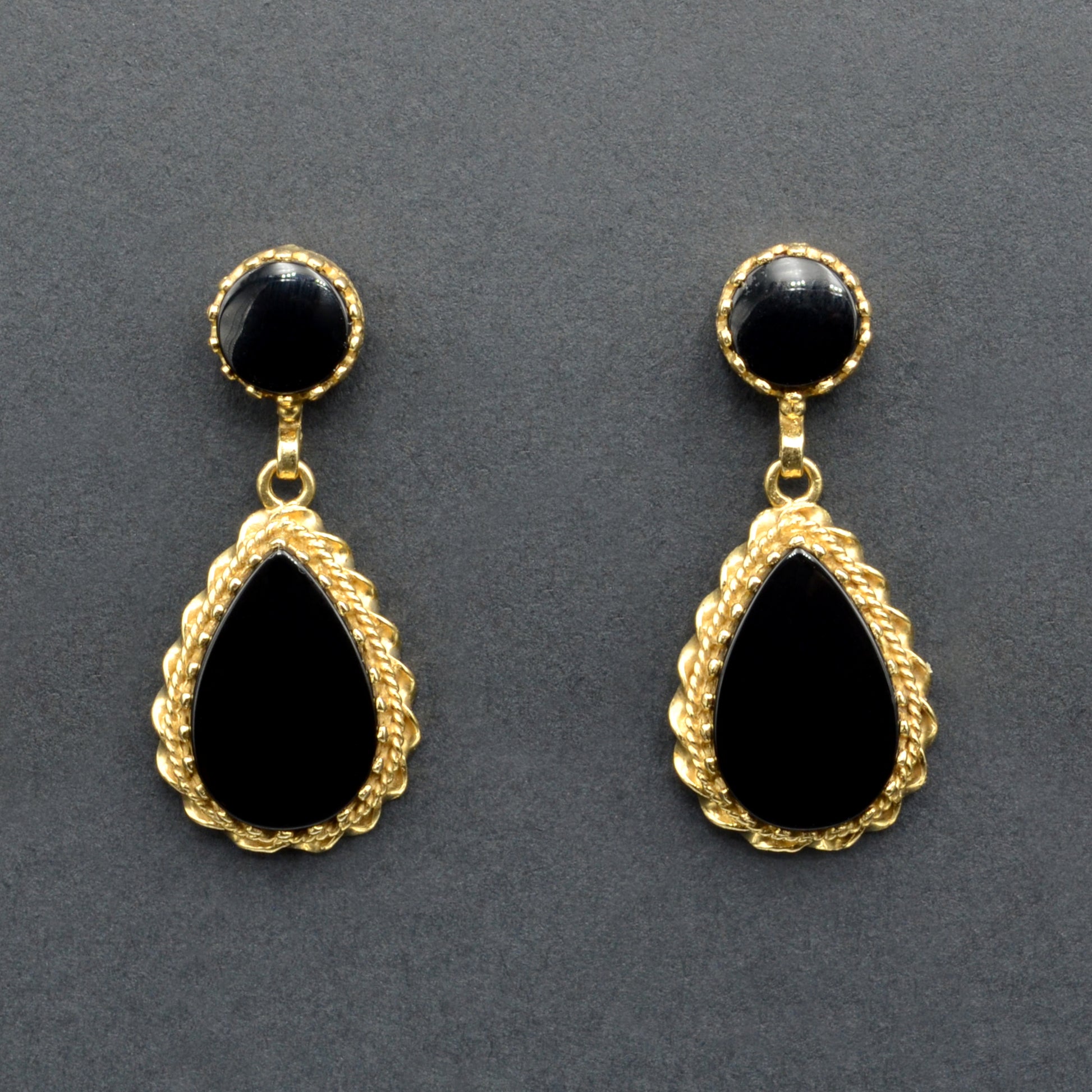 Vintage 14k Gold and Black Onyx Drop Earrings