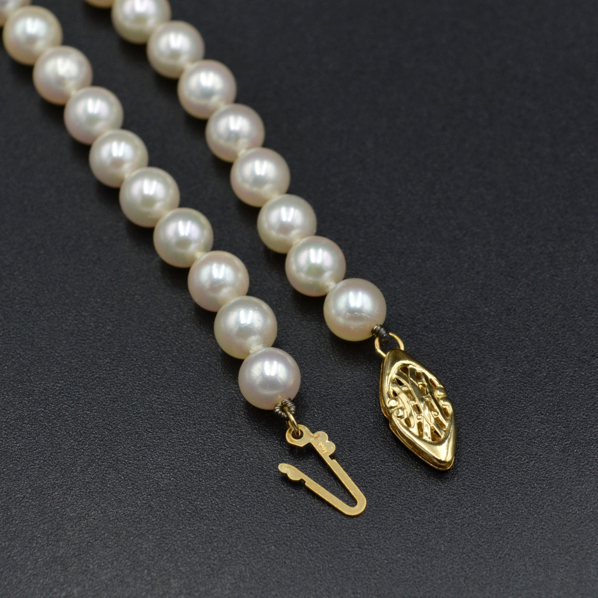 Vintage Cultured Pearl and 14 Karat Gold Necklace