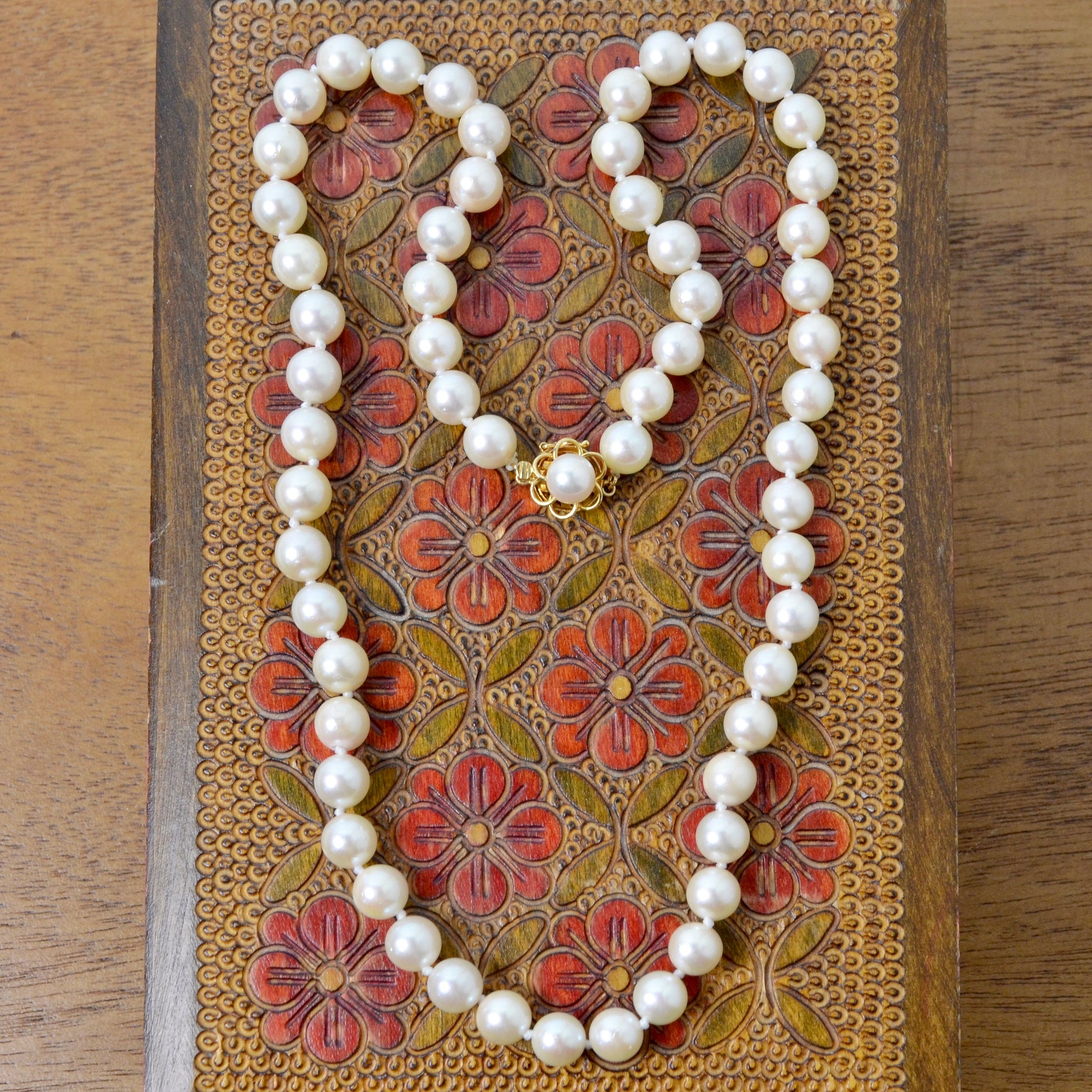 Vintage Pearl and 14k Gold Necklace