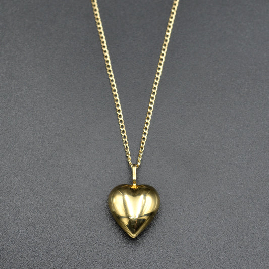 Vintage Petite 14k Gold Heart Necklace
