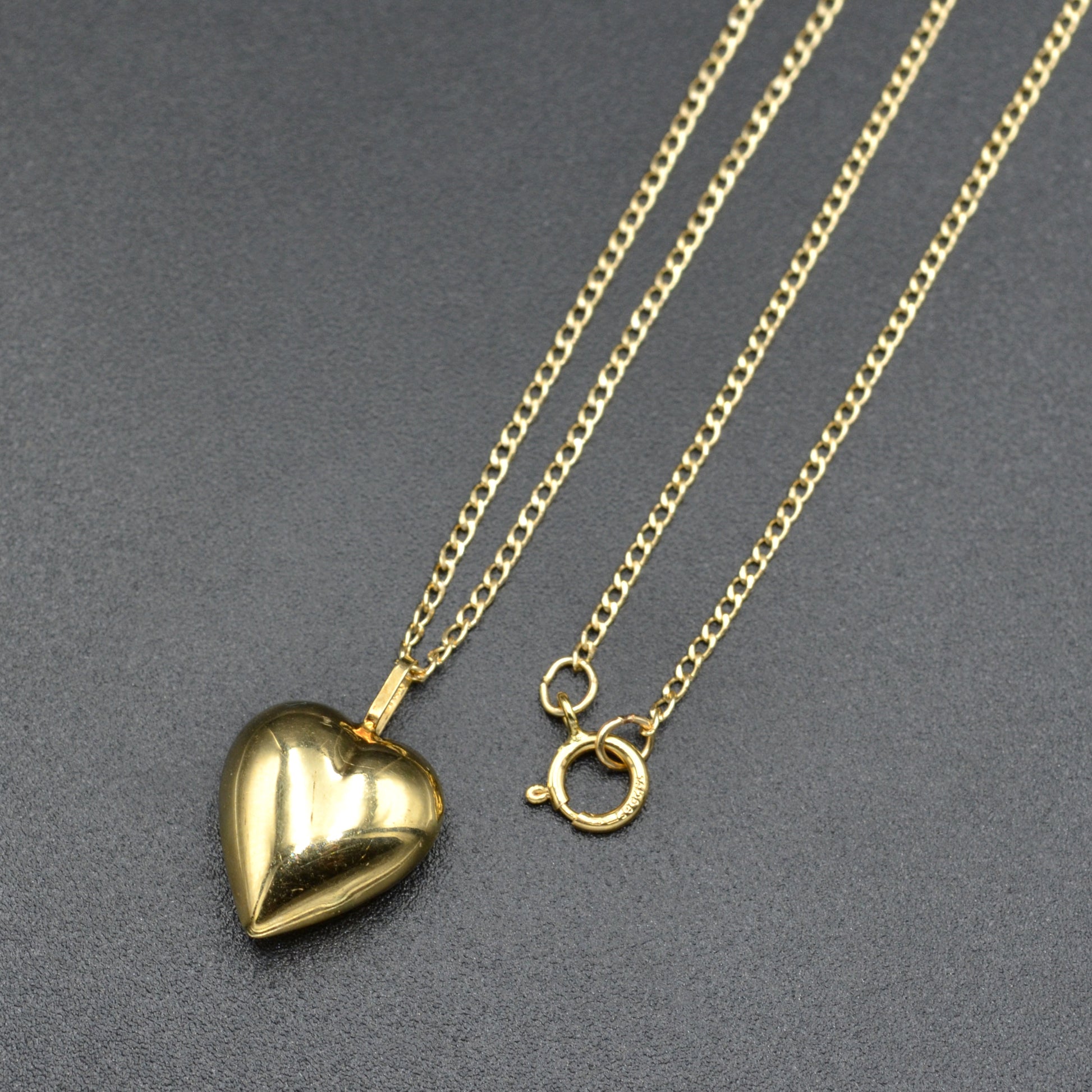 Vintage Petite 14k Gold Heart Necklace