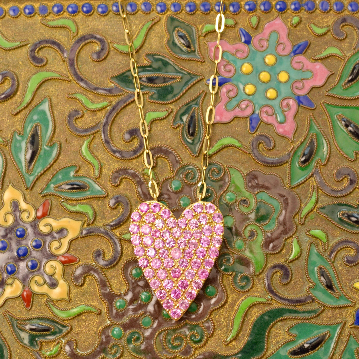 Pink Sapphire and 18 Karat Gold Necklace