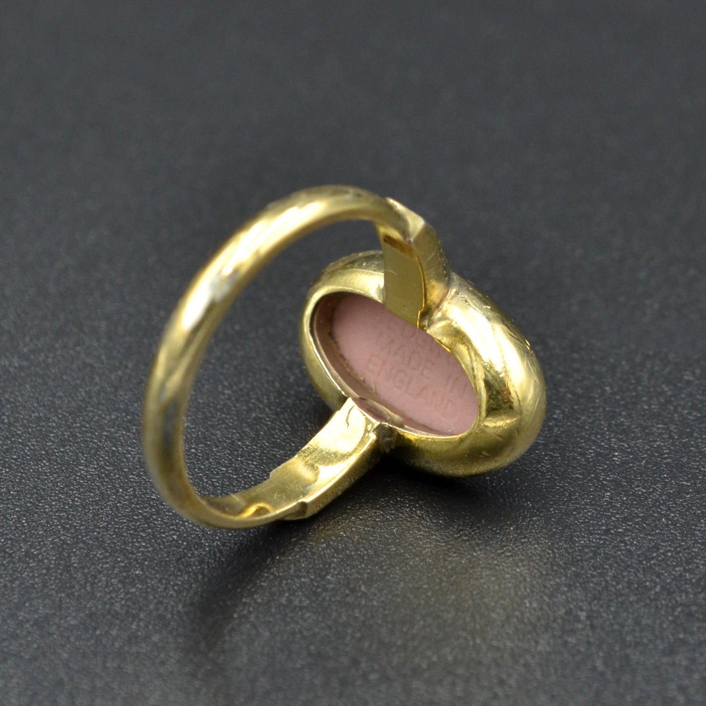Vintage Rare Artemis Pink Wedgewood and Gold-plated Silver Ring