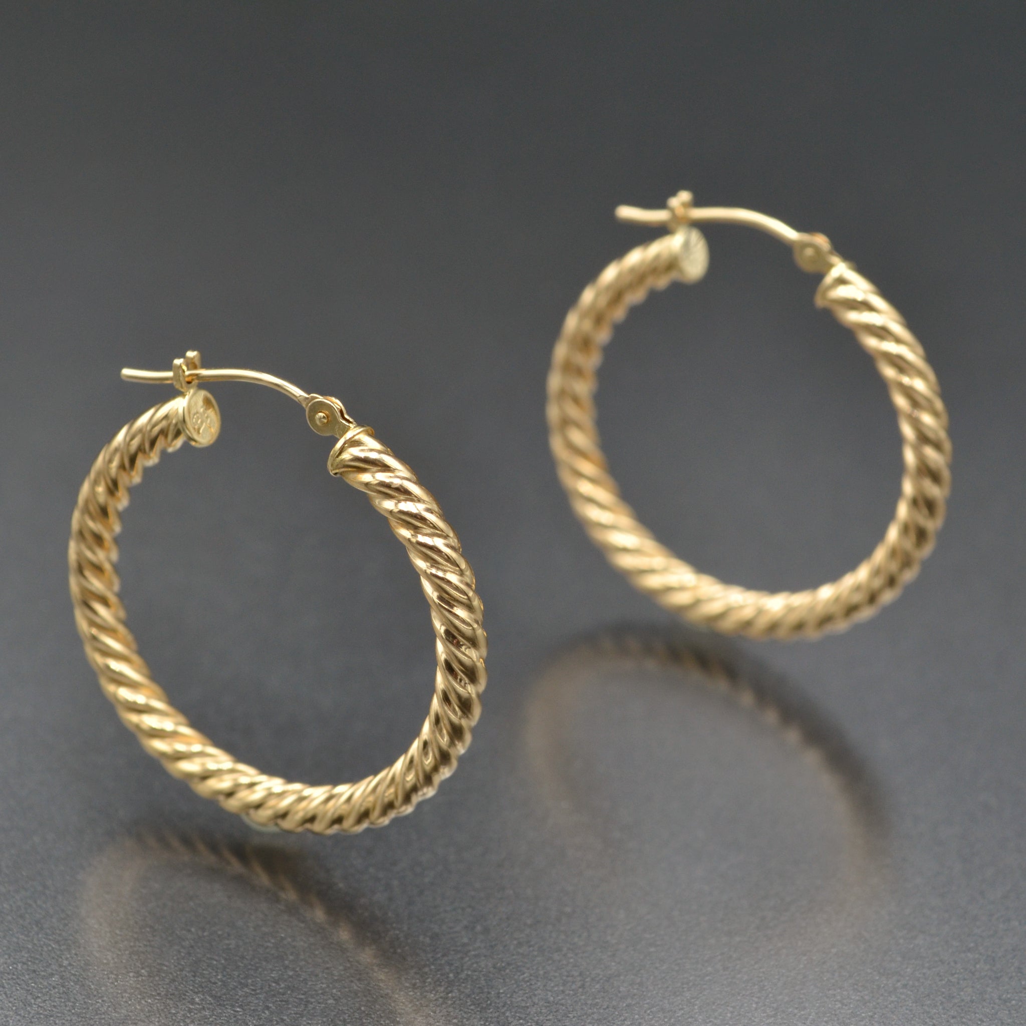 Vintage 14kt Yellow Gold Hoop Earrings - 1.6 Grams | eBay