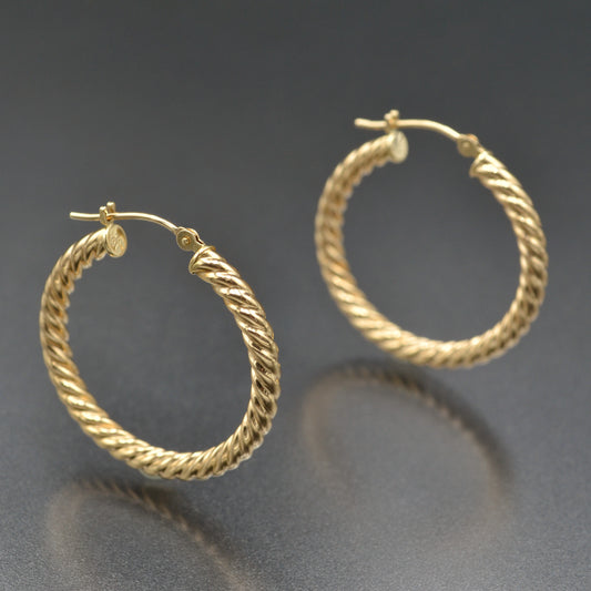 Vintage 14k Gold Ribbed Hoop Earrings