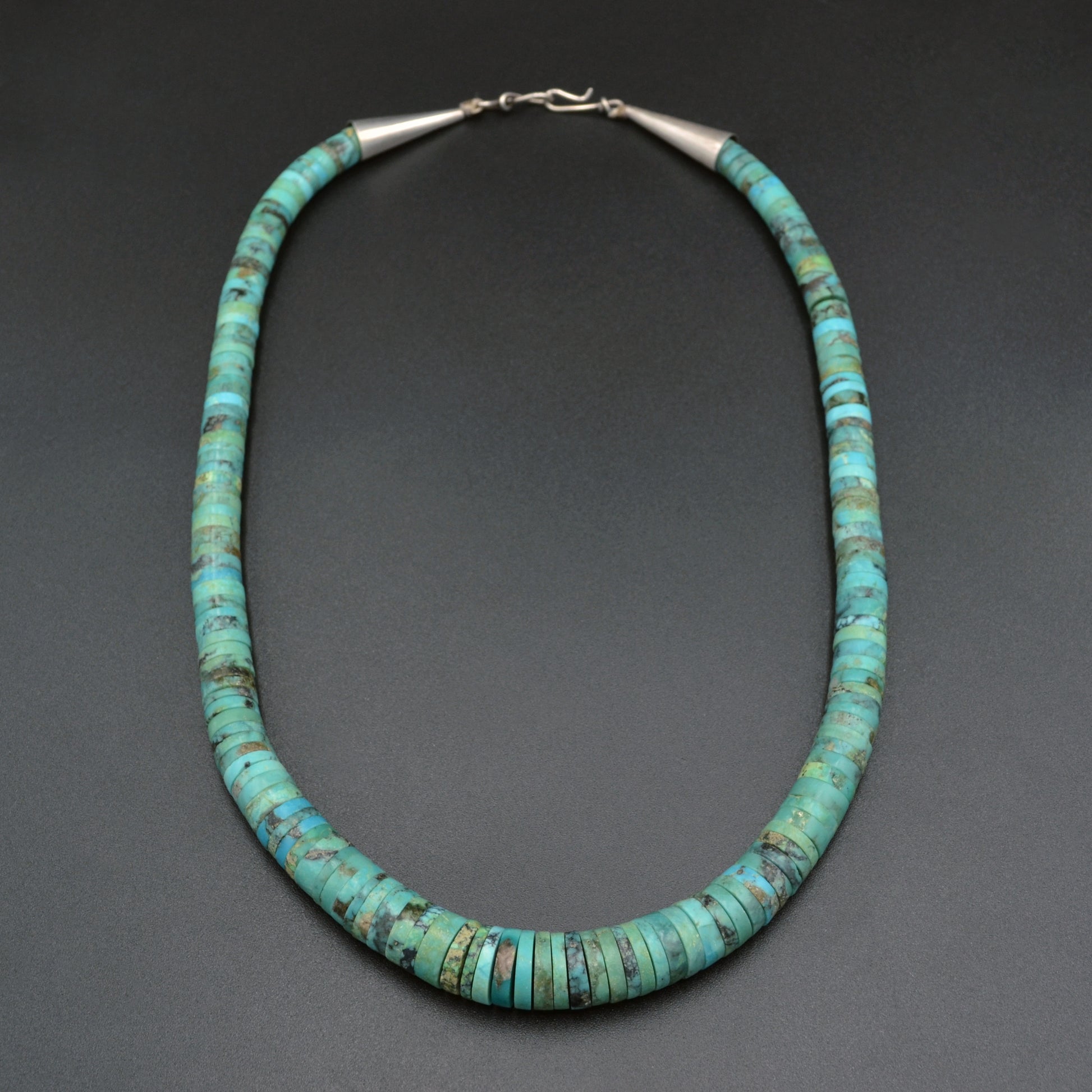 Vintage Santo Domingo Graduated Turquoise Disc Necklace