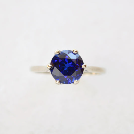 Lab Grown (Synthetic) Sapphire and 10k White Gold Solitaire Ring