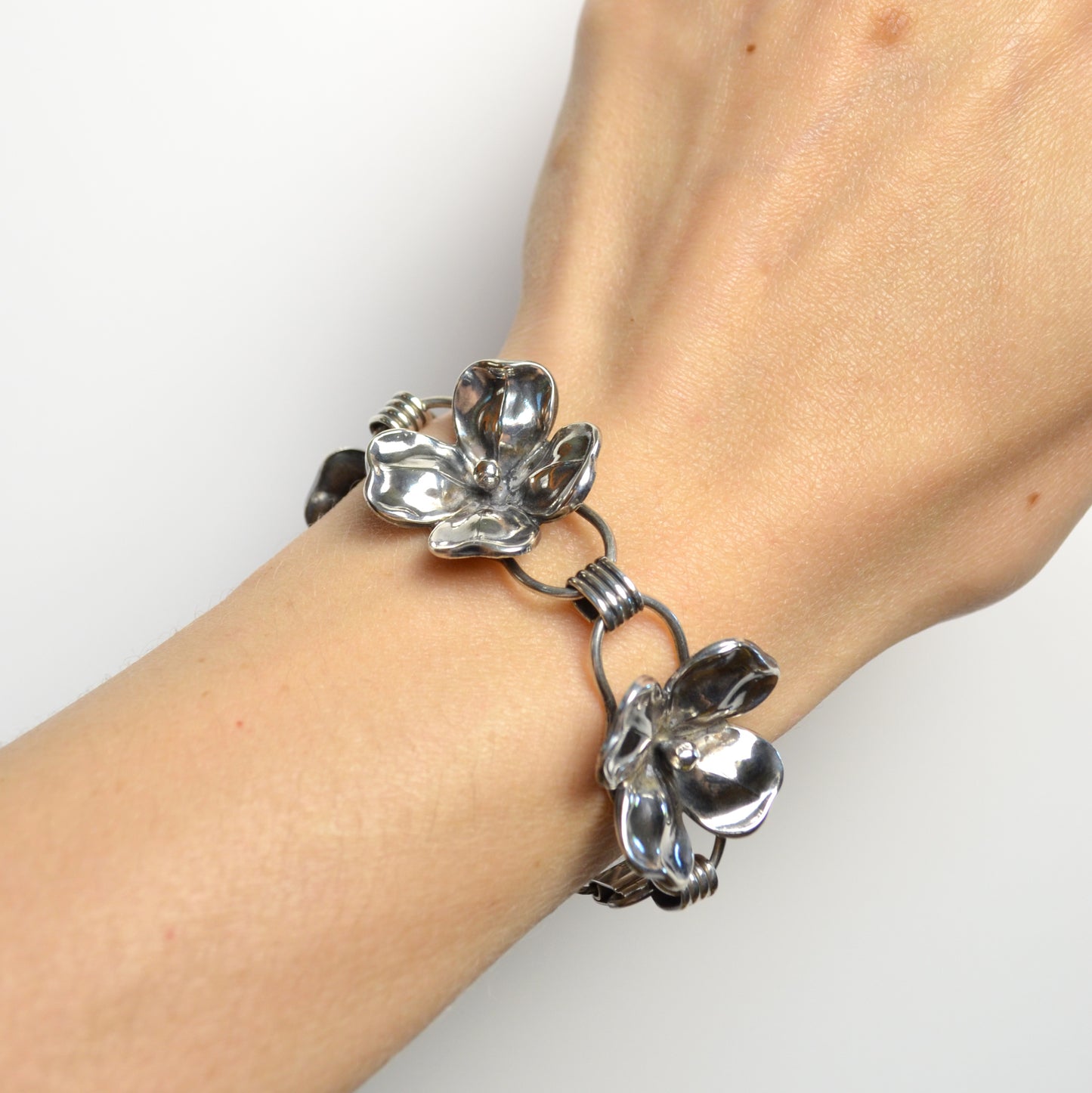 Vintage Sterling Silver Dogwood Flower Bracelet