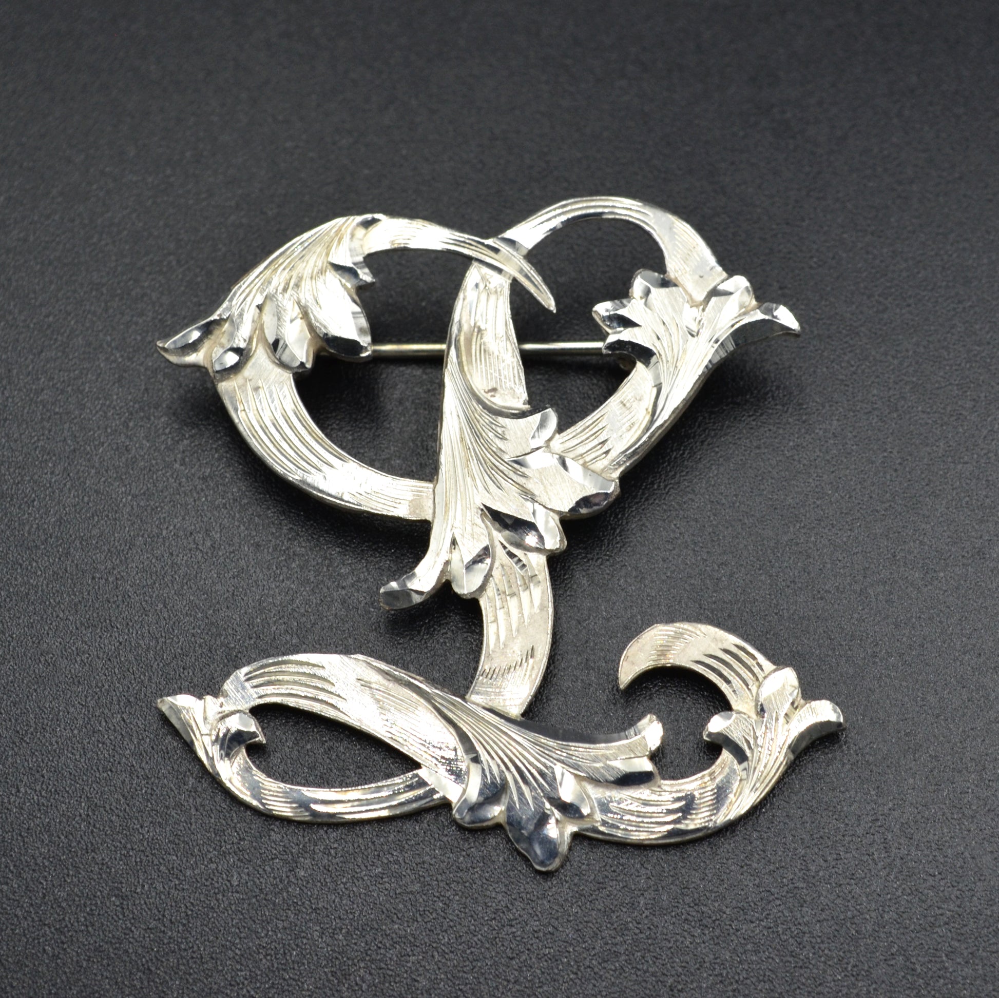 Vintage Sterling Silver Cursive L Brooch