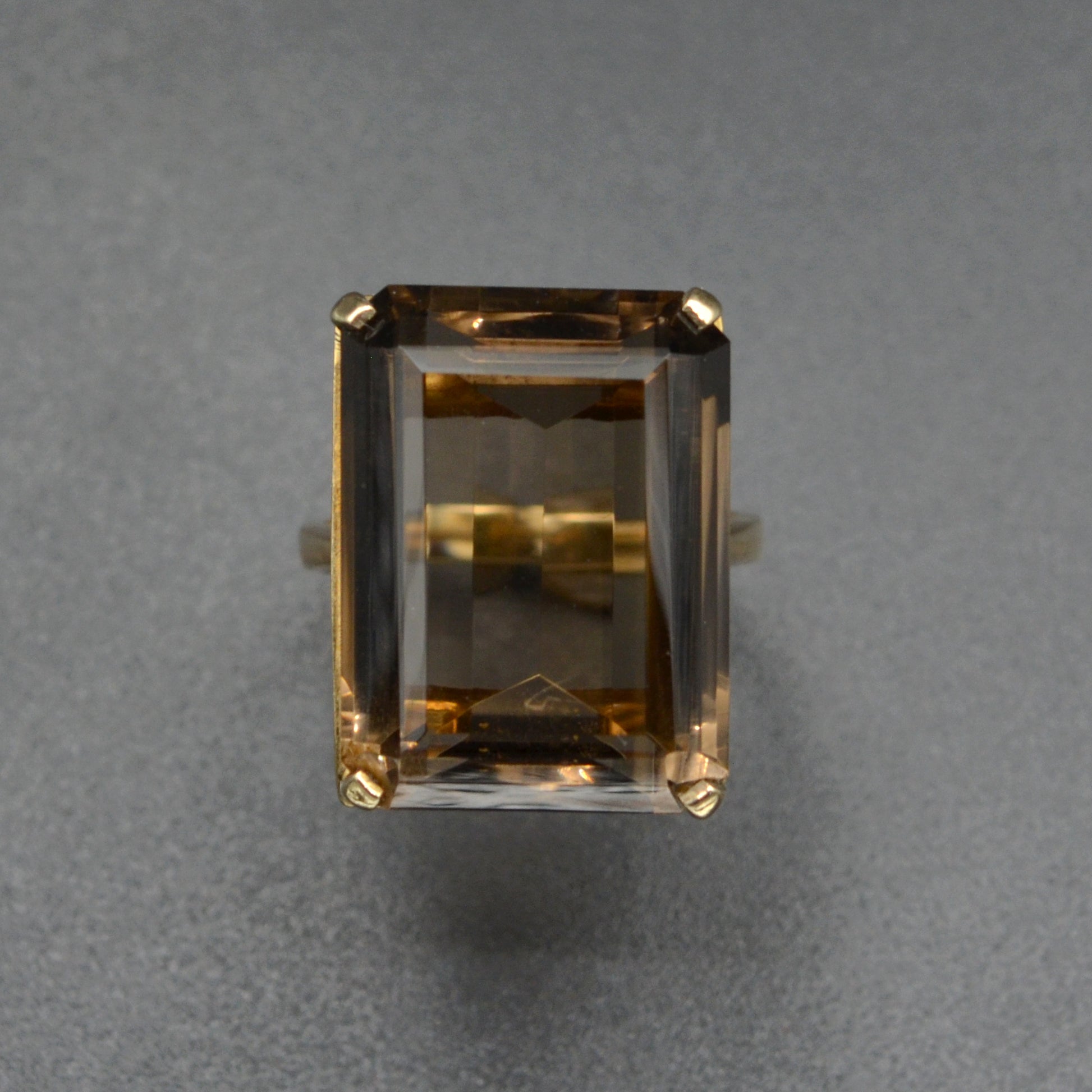 Vintage Smoky Quartz And 10k Gold Cocktail Ring