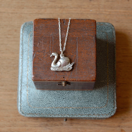 Silver Swan Pendant Necklace