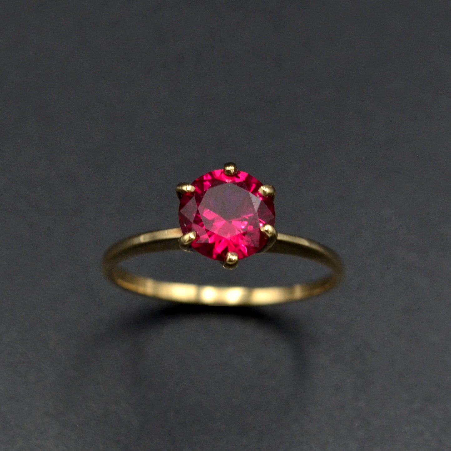 Vintage Synthetic Ruby and 10k Gold Ring